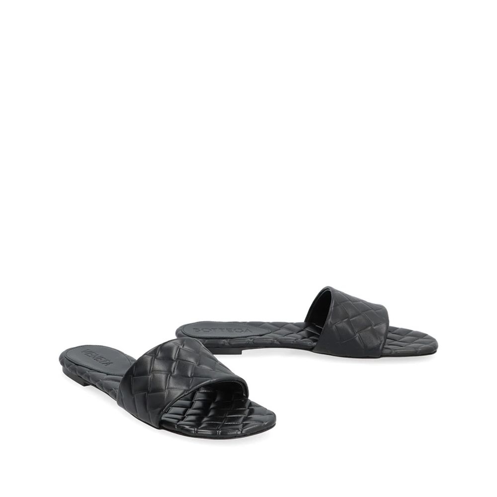 Black Lamb Leather Mules - ventzia