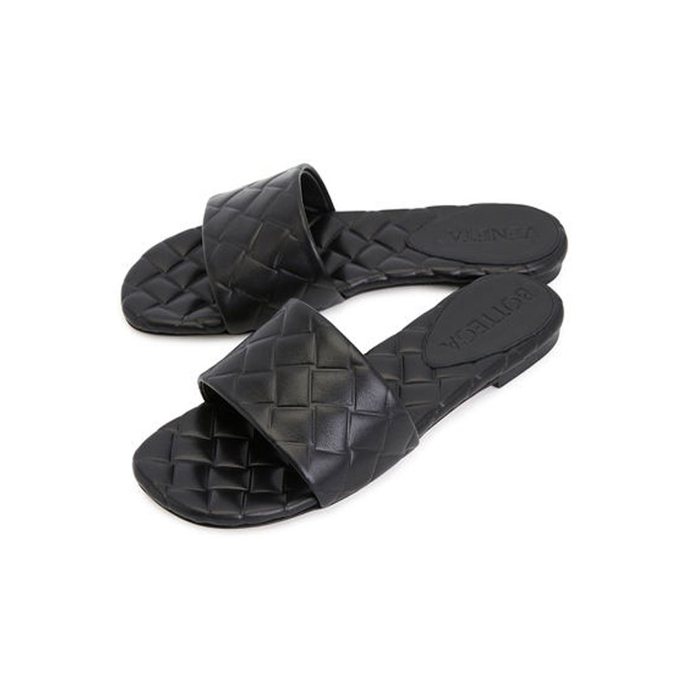 Black Lamb Leather Mules - ventzia