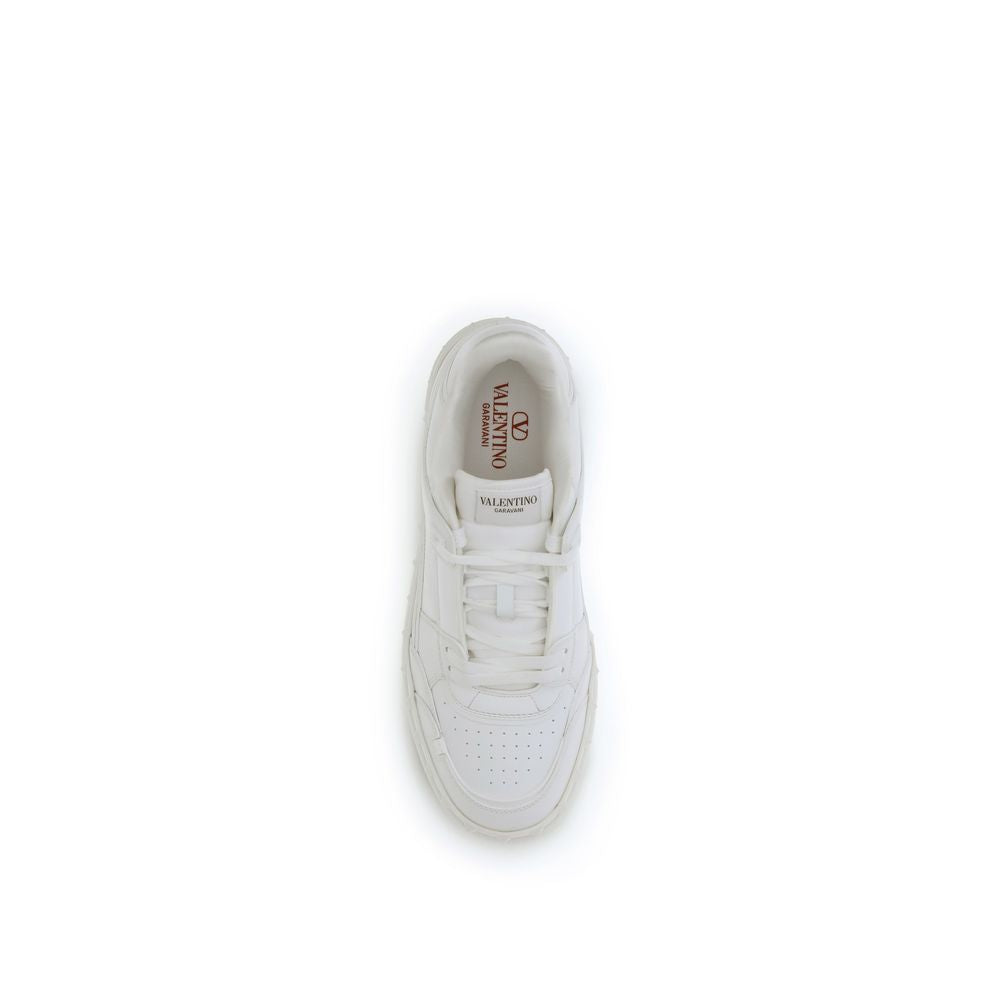 White Calf Leather Bos Taurus Low Top Sneakers - ventzia