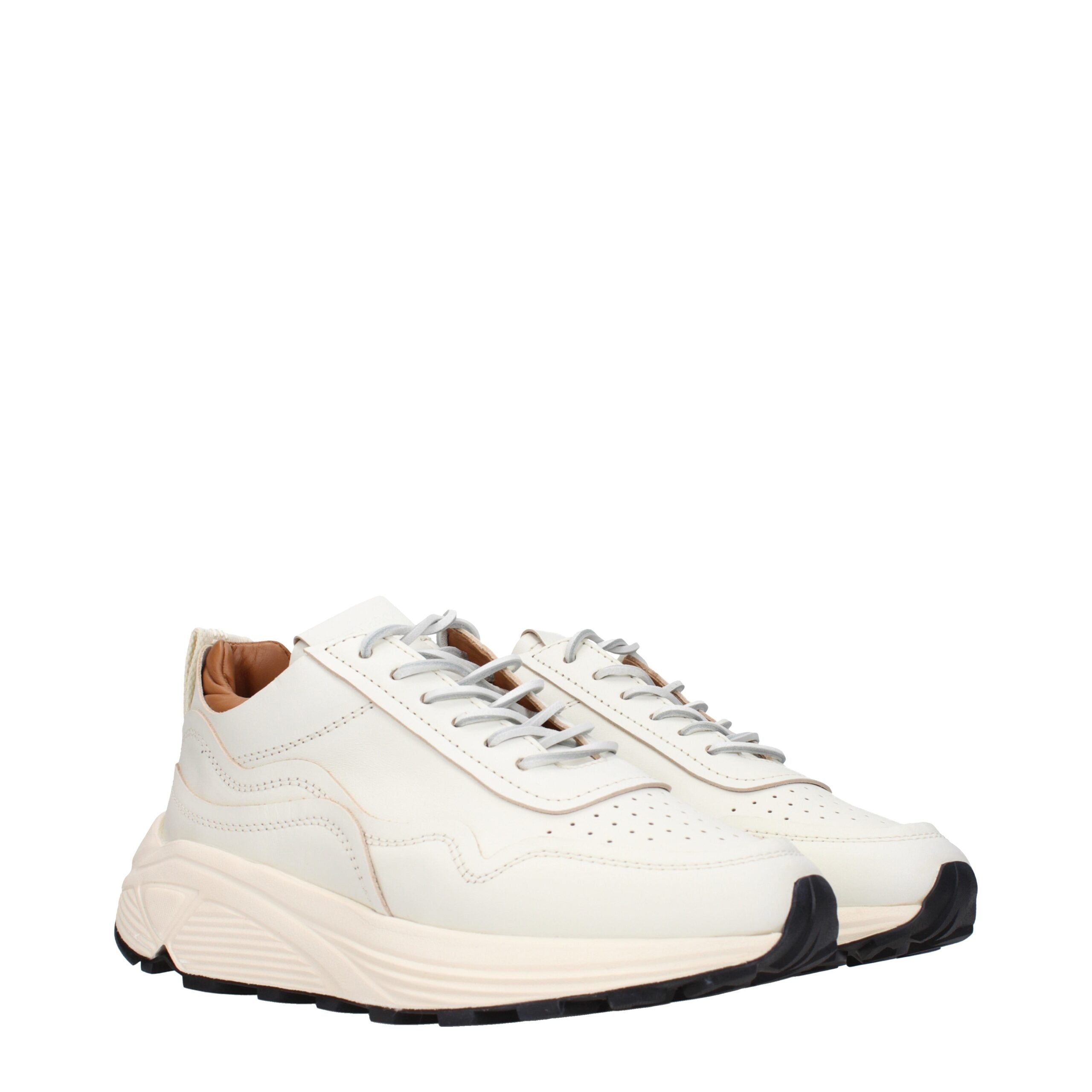 White Leather Low Top Sneakers - ventzia