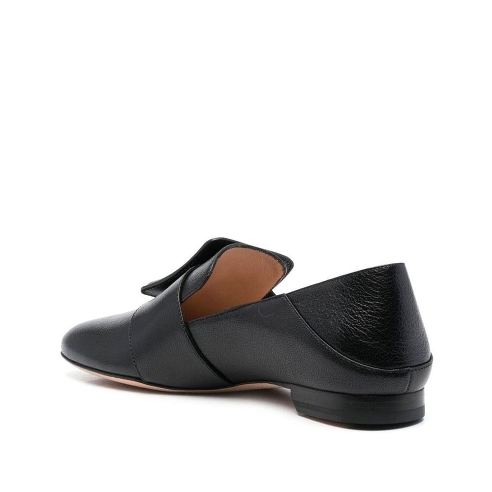 Black Calfskin Slip-On Loafers - ventzia