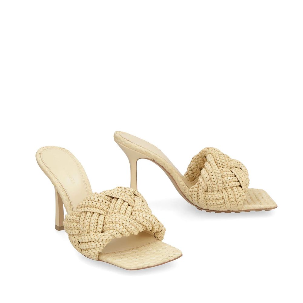 Beige Raffia Mules - ventzia