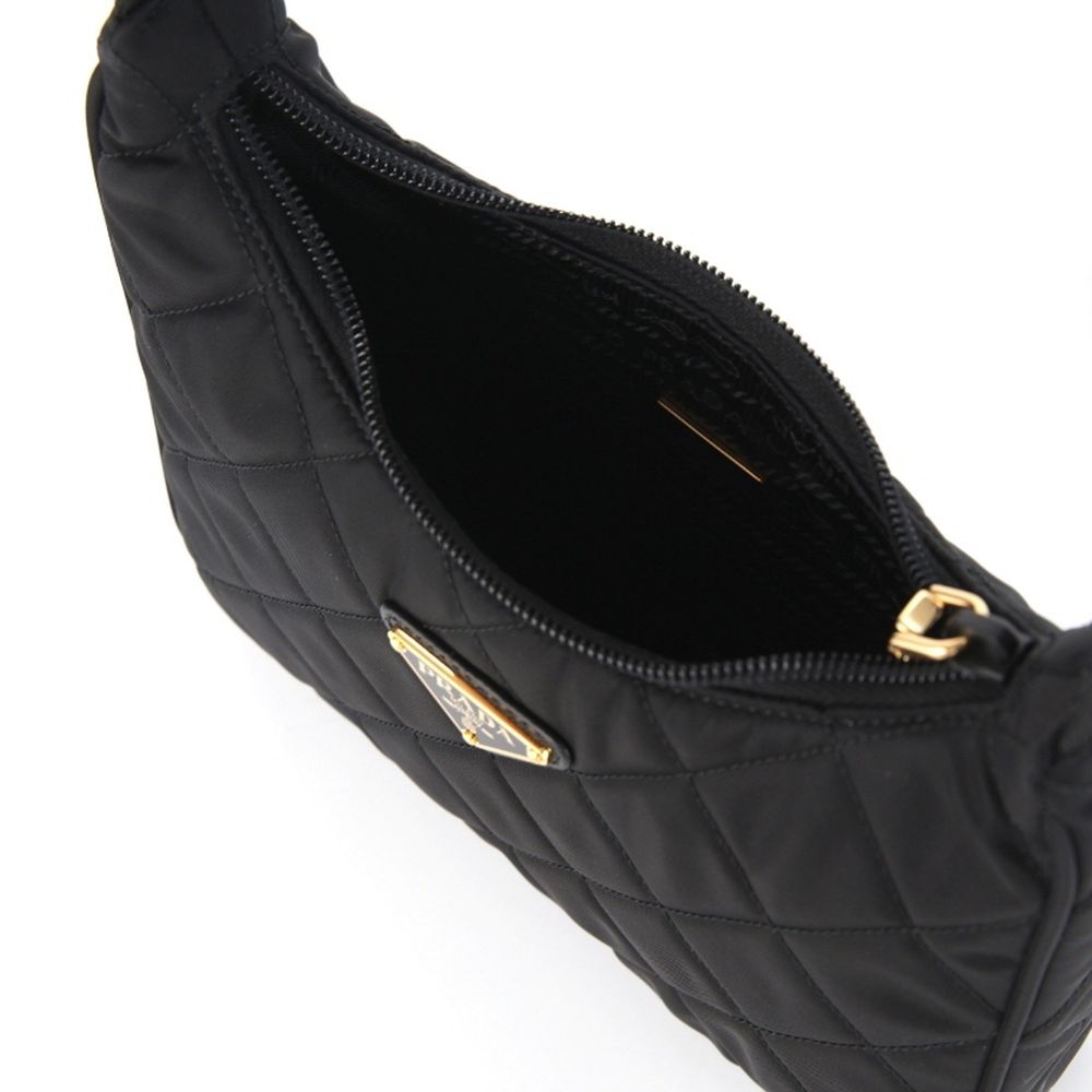 Black Nylon Shoulder Bag - ventzia