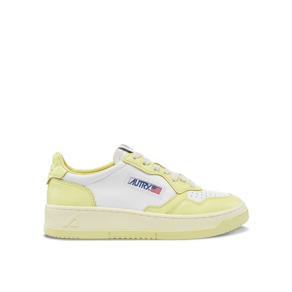 White Leather Low Top Sneakers - ventzia