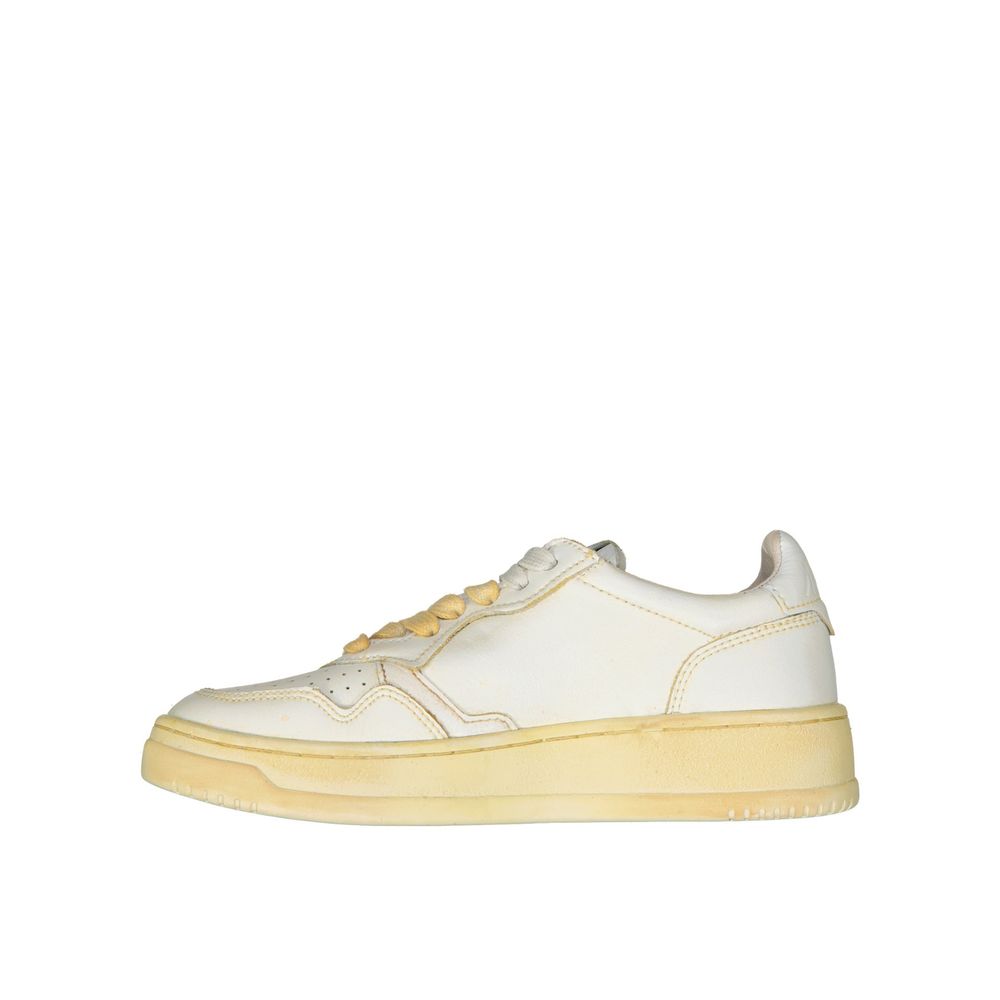 White Leather Low Top Sneakers - ventzia