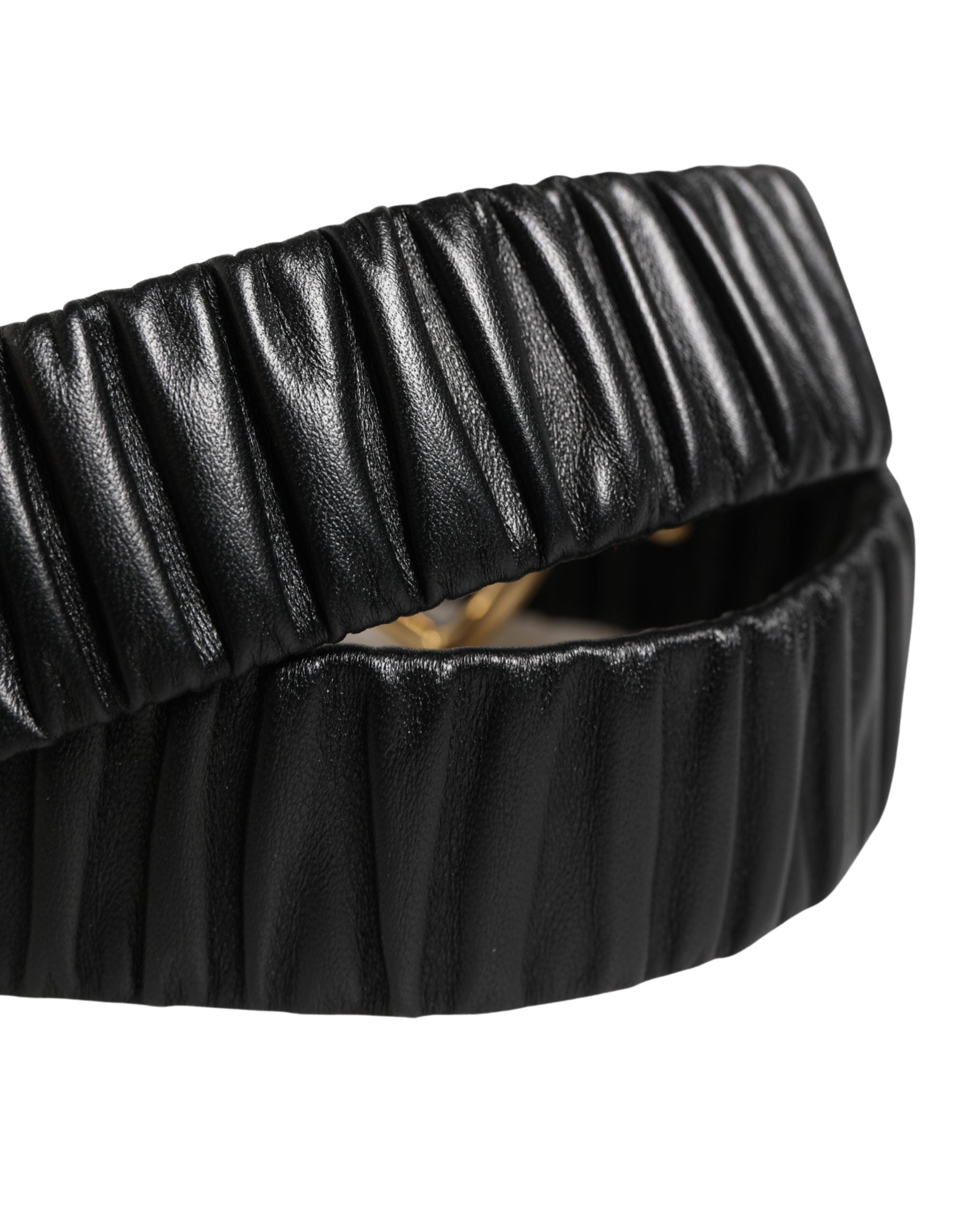 Black Leather Gold Heart Metal Buckle Belt - ventzia