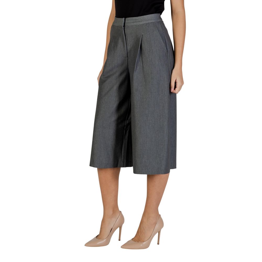 Gray Polyester Cropped Pants - ventzia