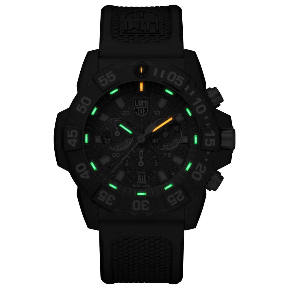 Black Rubber Sport Watch - ventzia