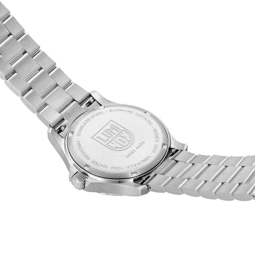 Gray Stainless Steel Sport Watch - ventzia
