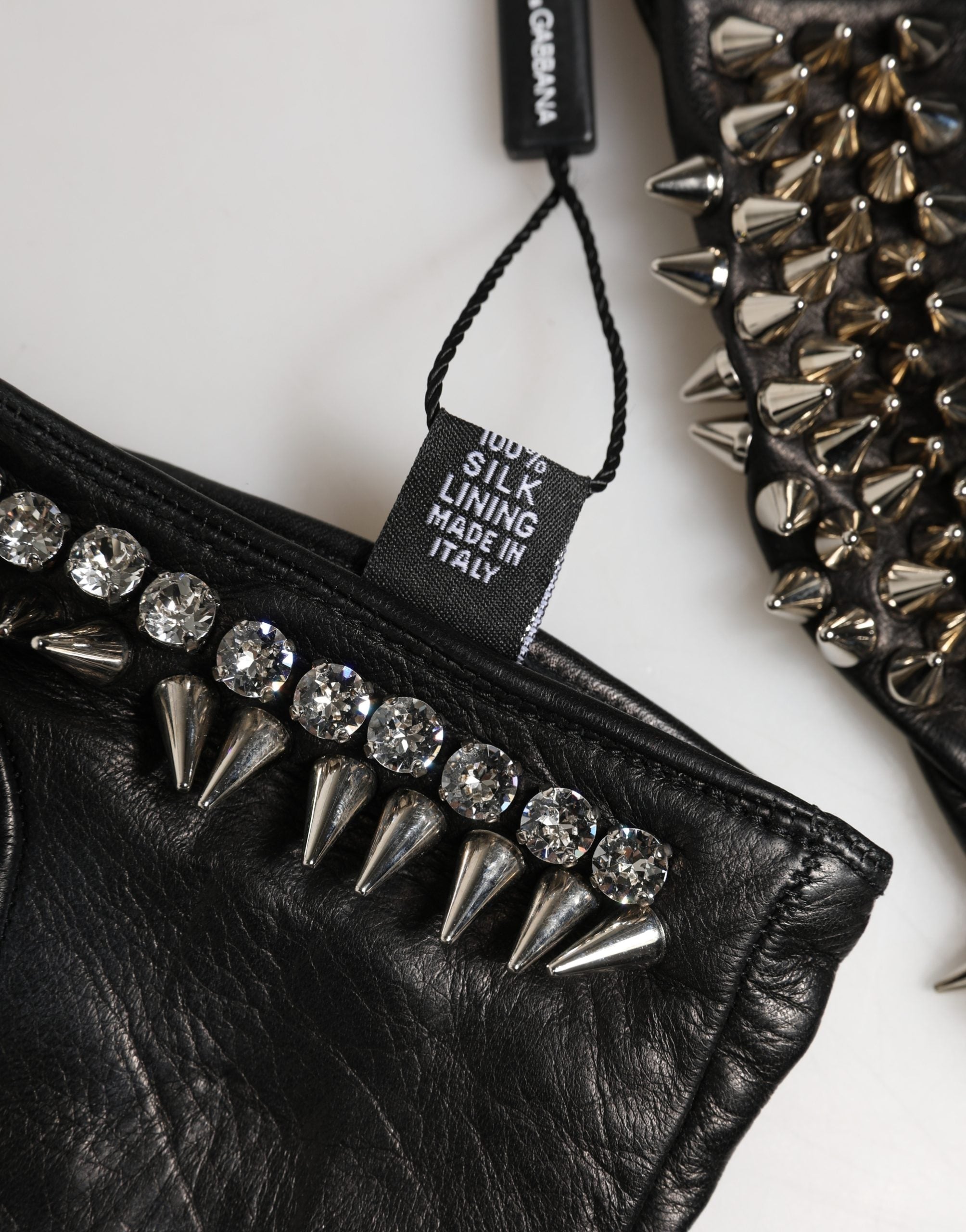 Women Black Embellished Wrist Length Mitten Gloves - ventzia