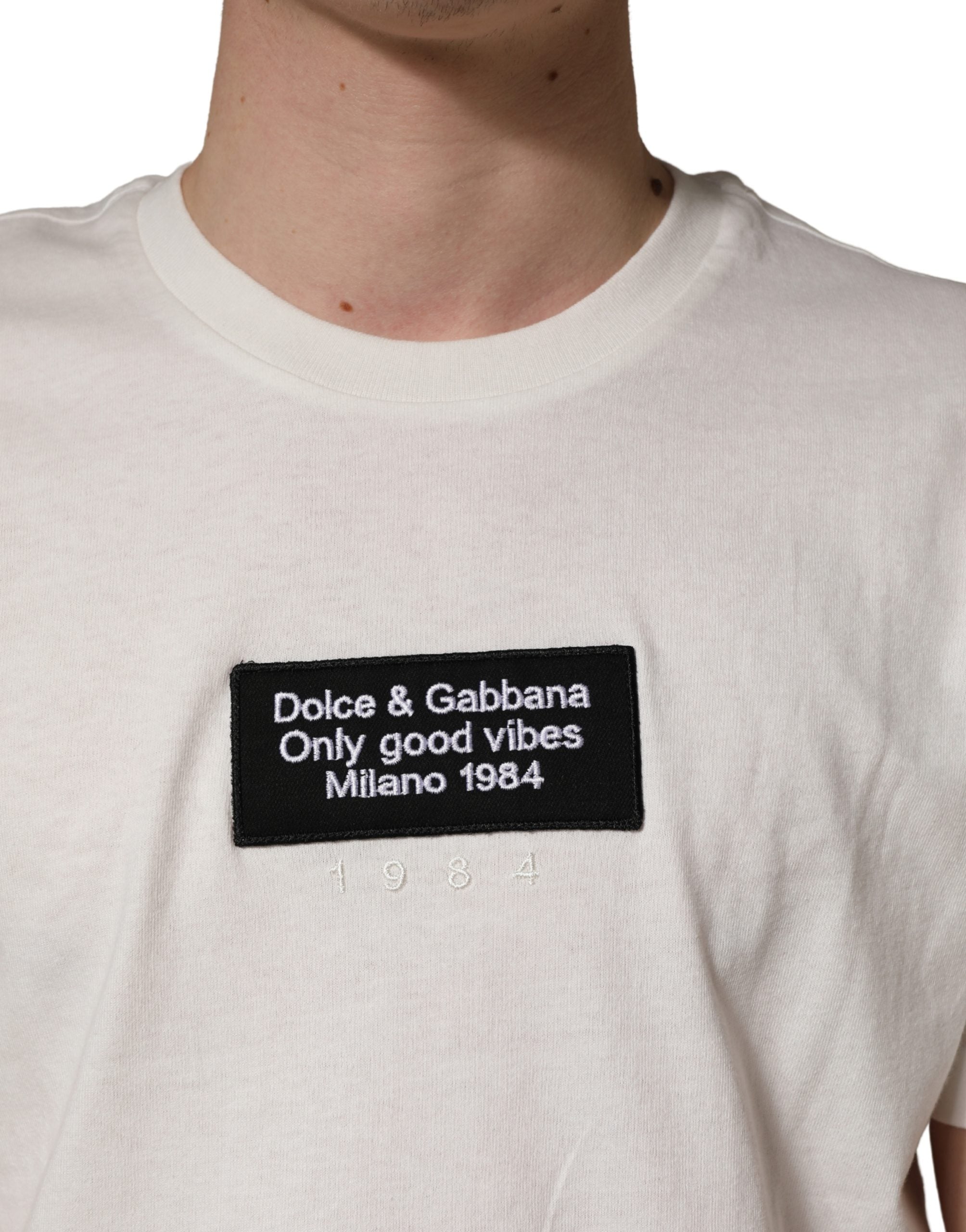 White Logo Patch Cotton Men Crew Neck T-shirt - ventzia