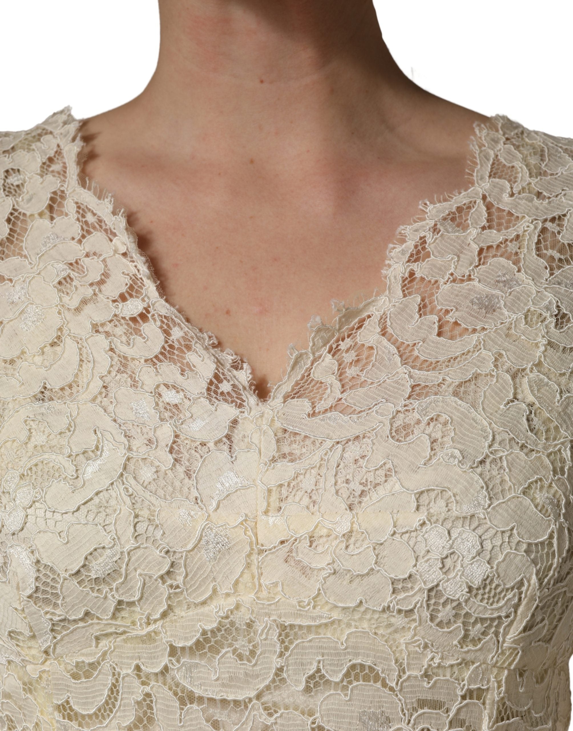 Off White Floral Lace Sheath Maxi Dress - ventzia