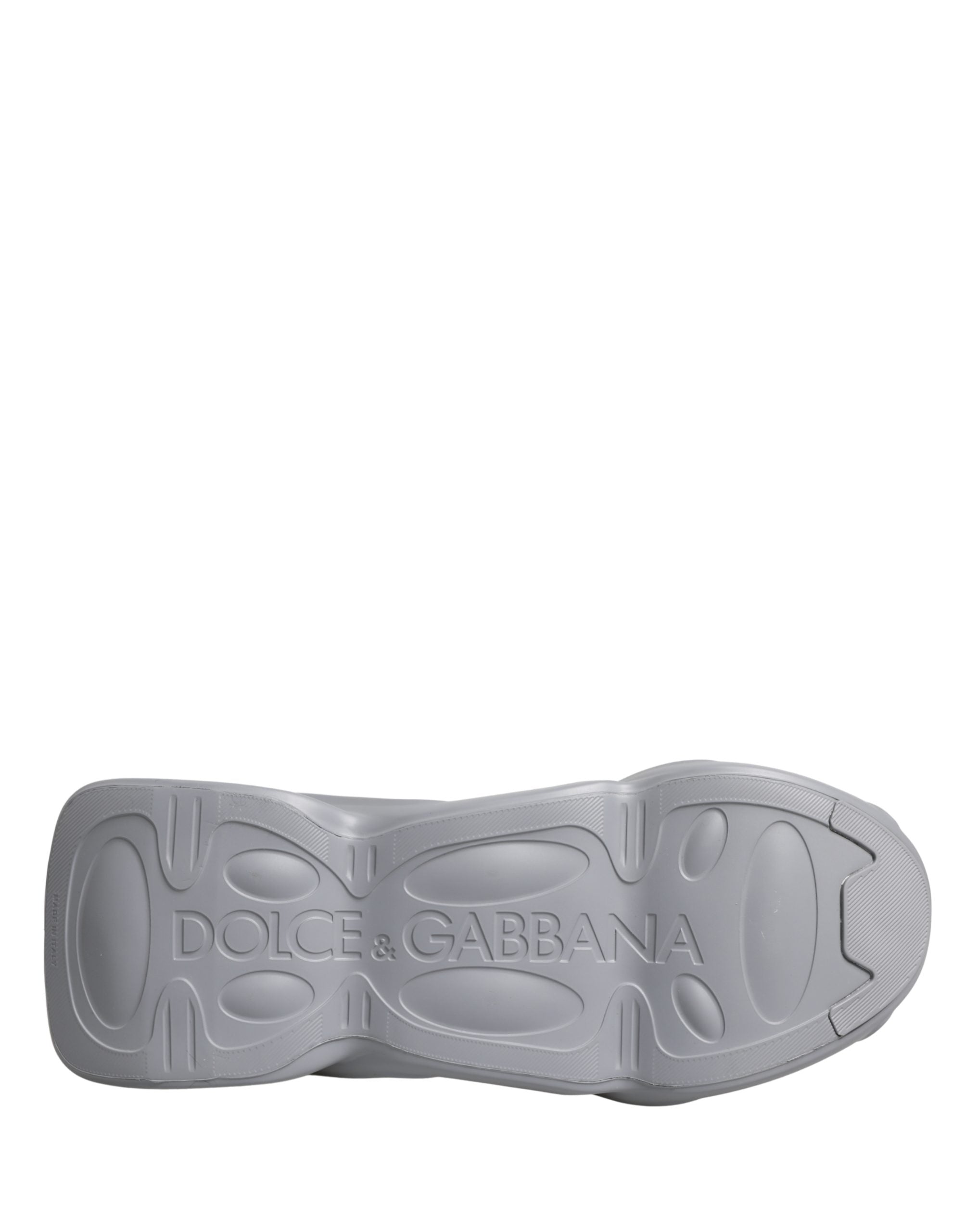 Gray Slip On Wave Low Top Sneakers - ventzia