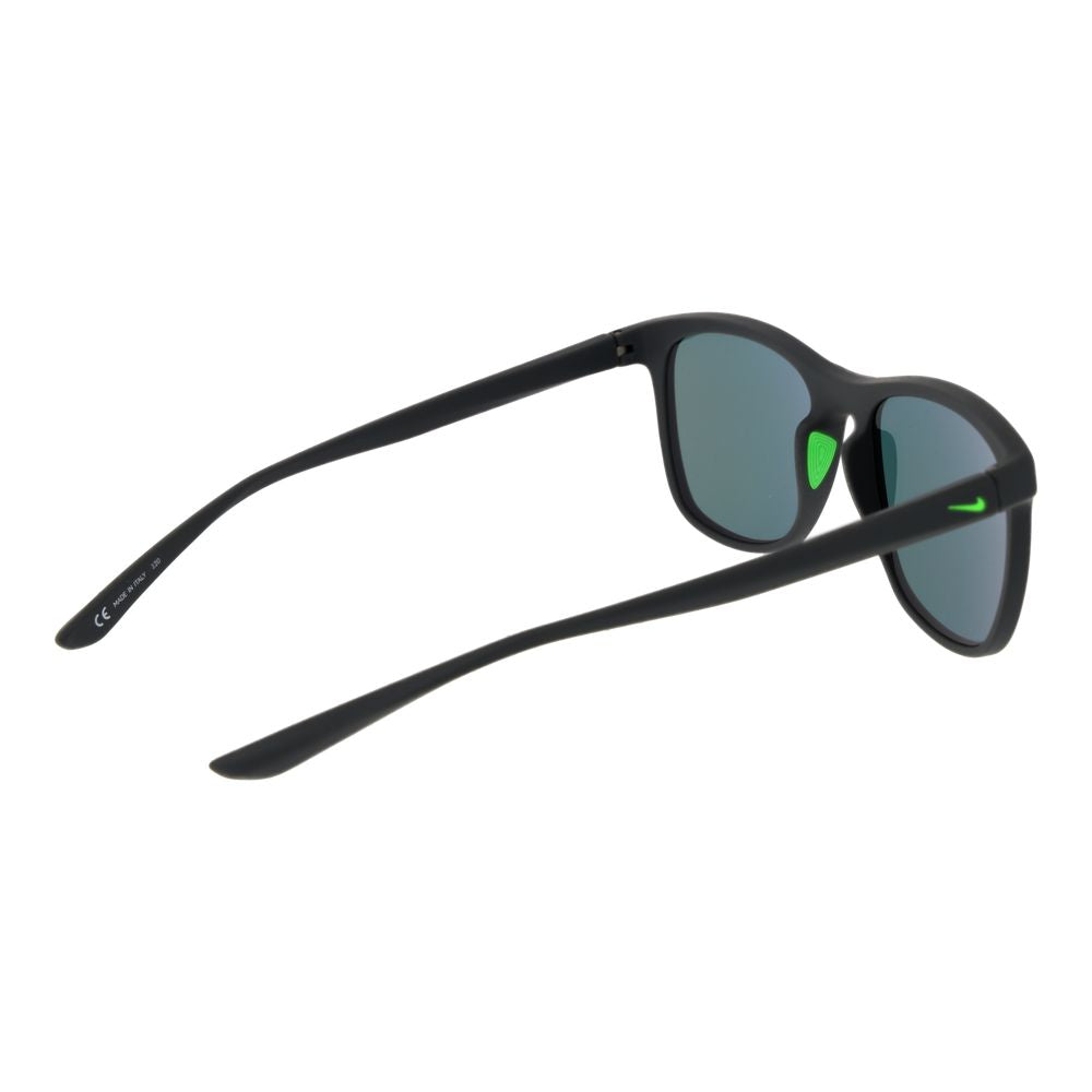 Black Plastic Sunglasses - ventzia
