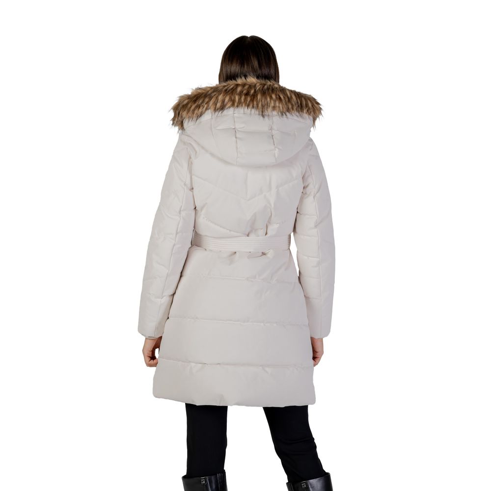 Cream Polyester Coat - ventzia