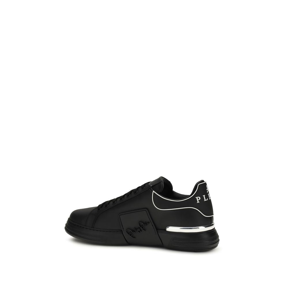 Black Calf Leather Bos Taurus Low Top Sneakers - ventzia