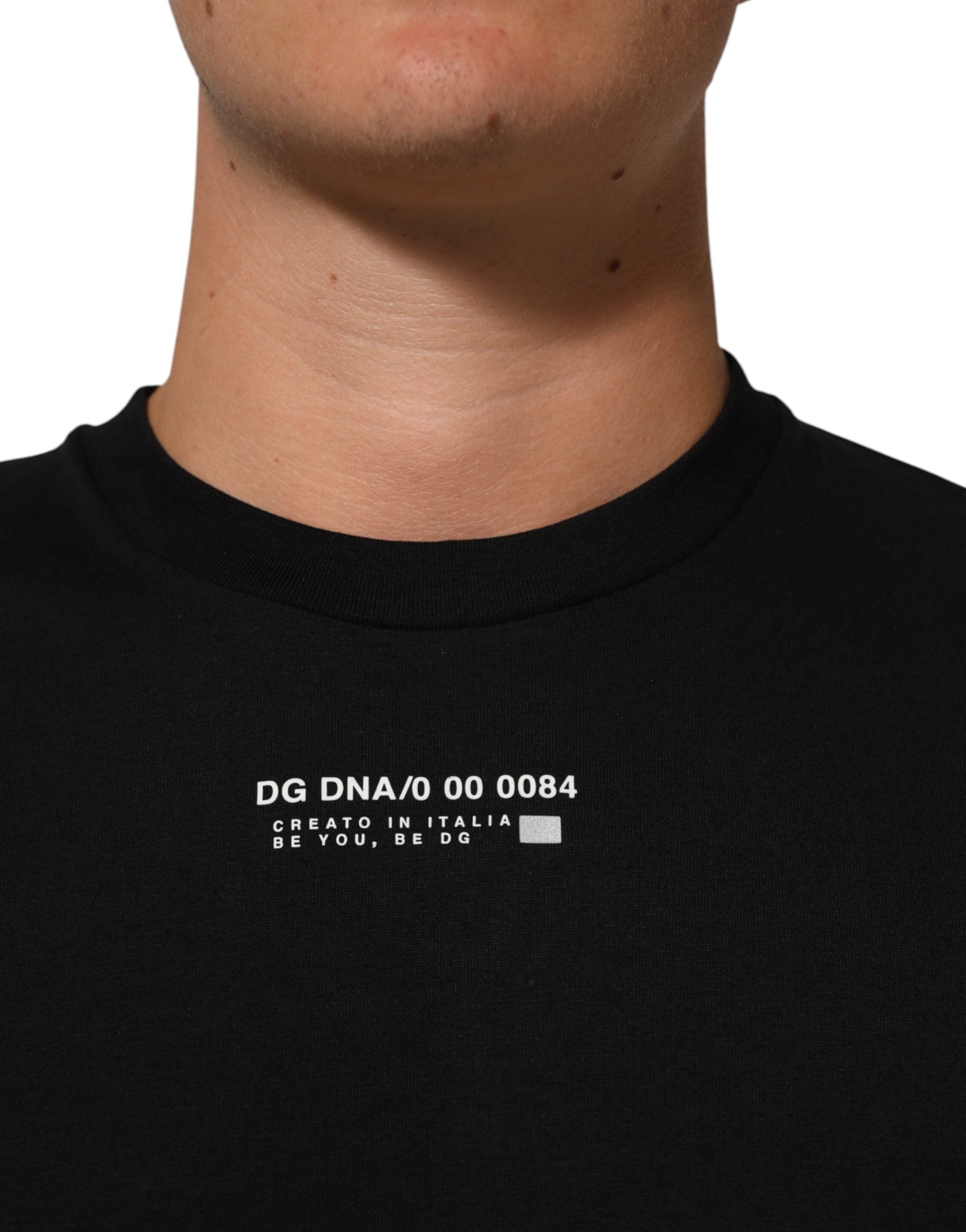 Black Statement Cotton Crew Neck Men T-shirt - ventzia