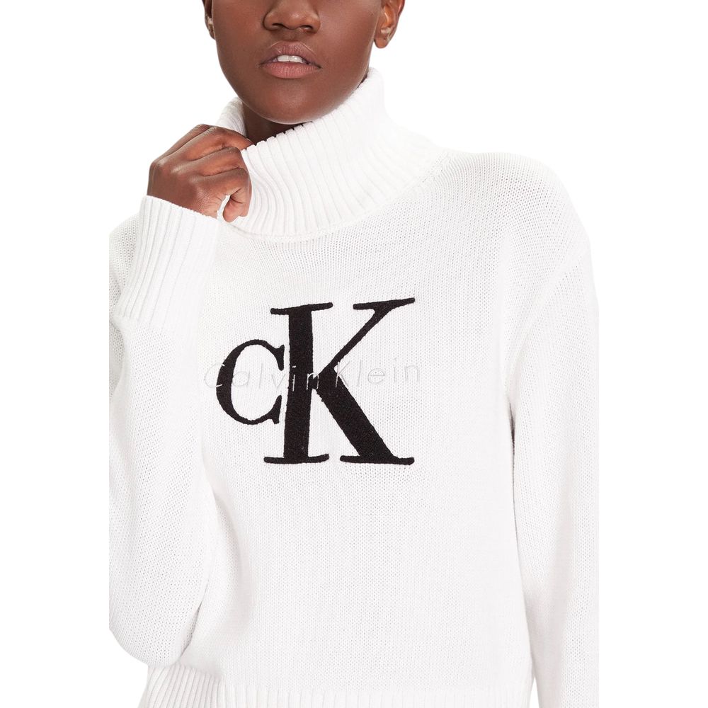 White Cotton Turtleneck - ventzia
