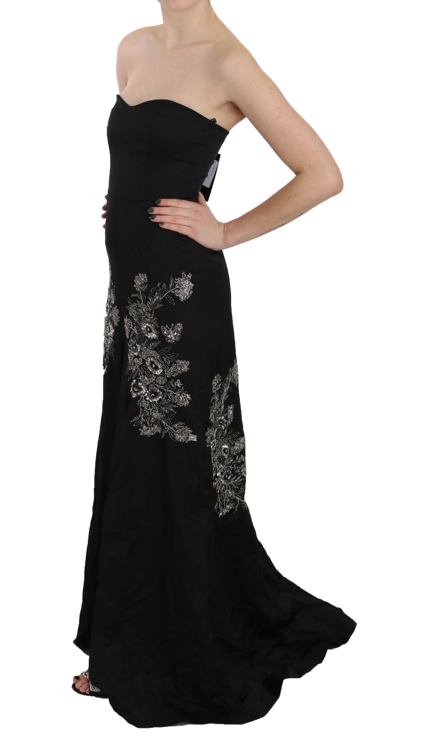 Enchanting Black Maxi Flare Dress - ventzia