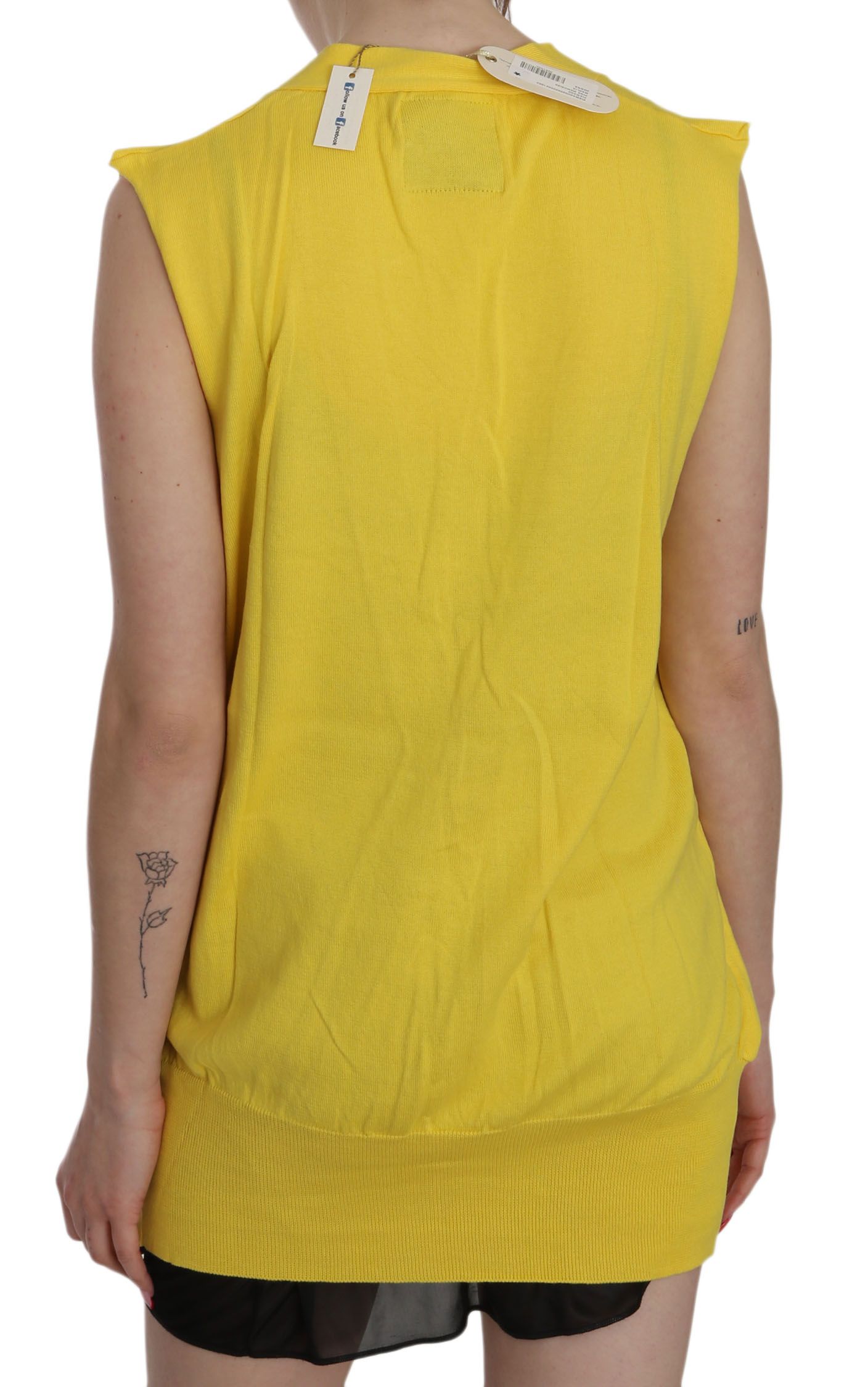Elegant Yellow Sleeveless Cotton Vest - ventzia