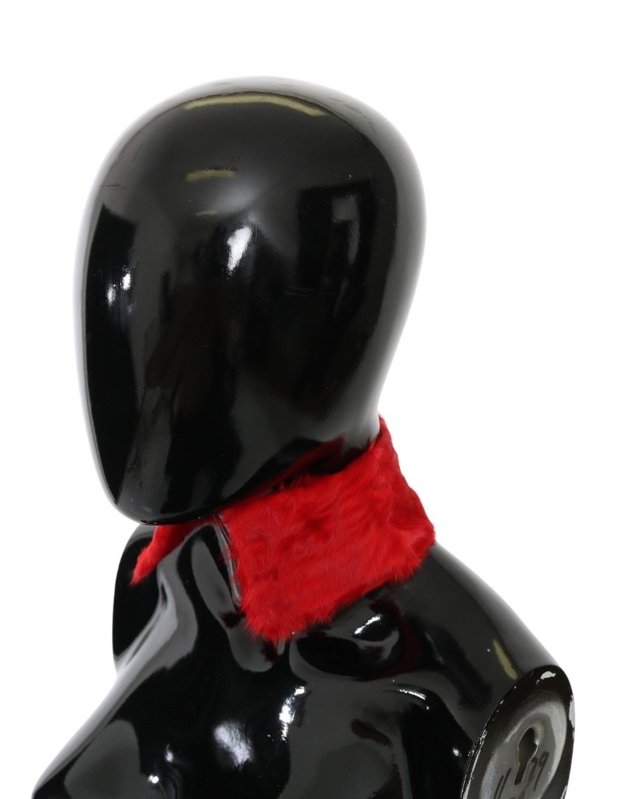 Elegant Red Lambskin Scarf - ventzia
