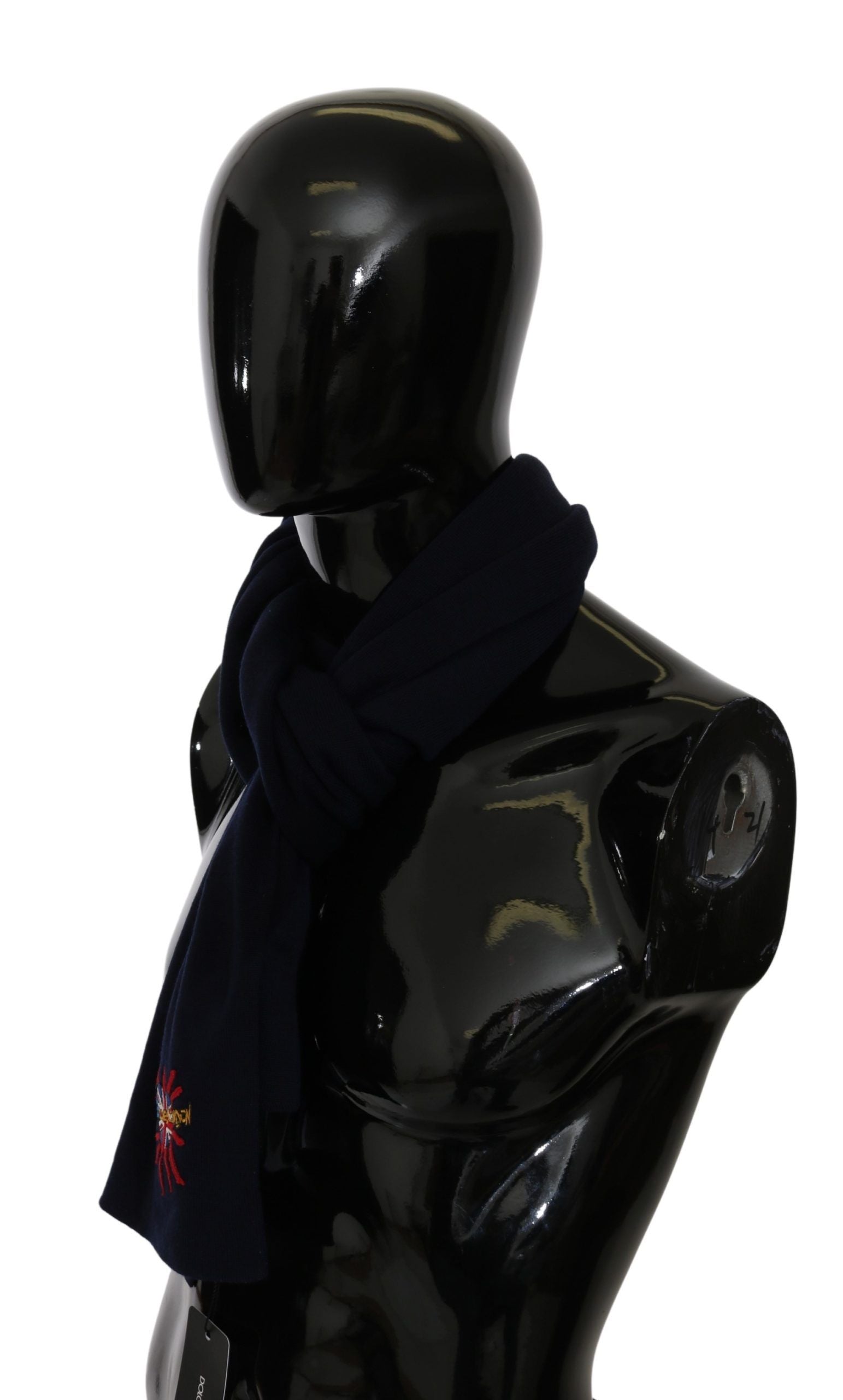 Elegant Virgin Wool Men's Scarf - ventzia