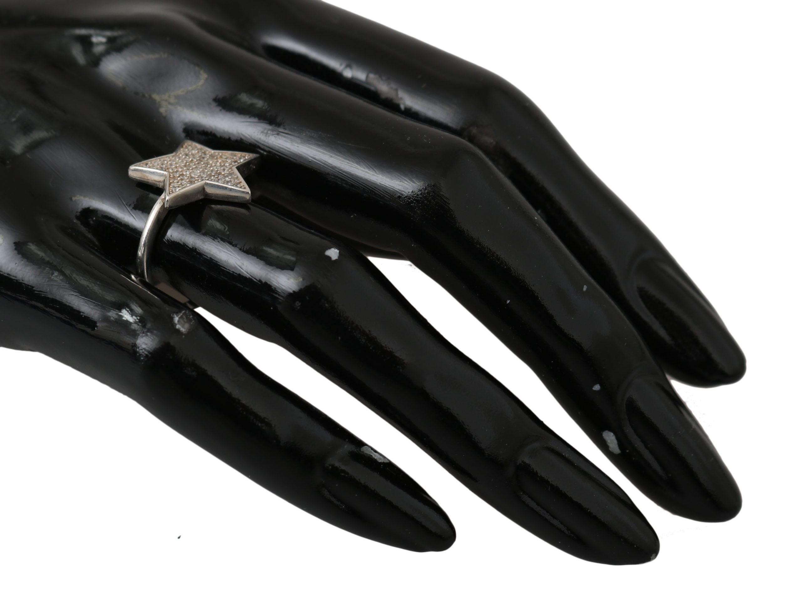 Chic Silver CZ Crystal Women's Statement Ring - ventzia