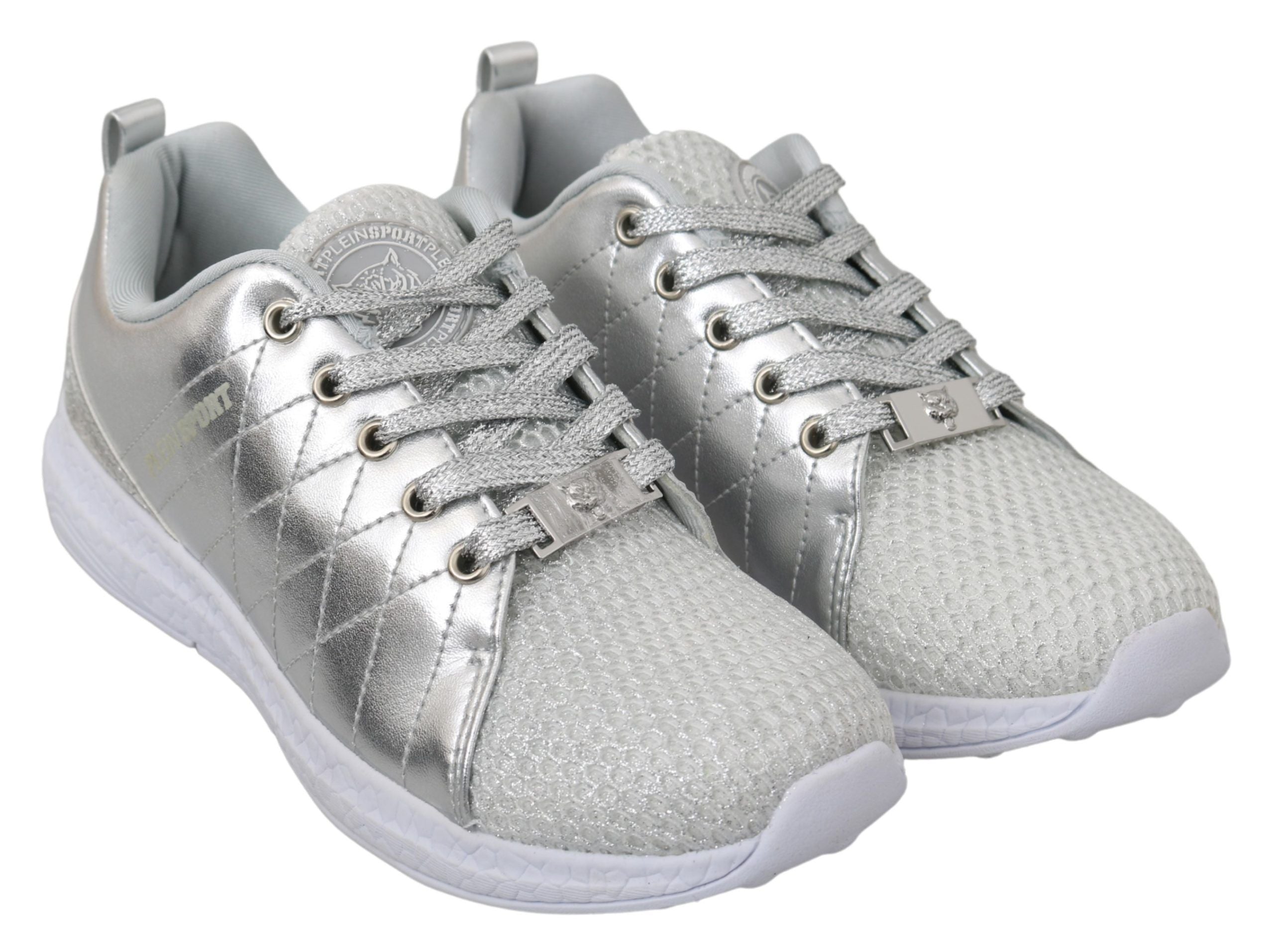 Sleek Silver Sneakers for Trendsetters - ventzia