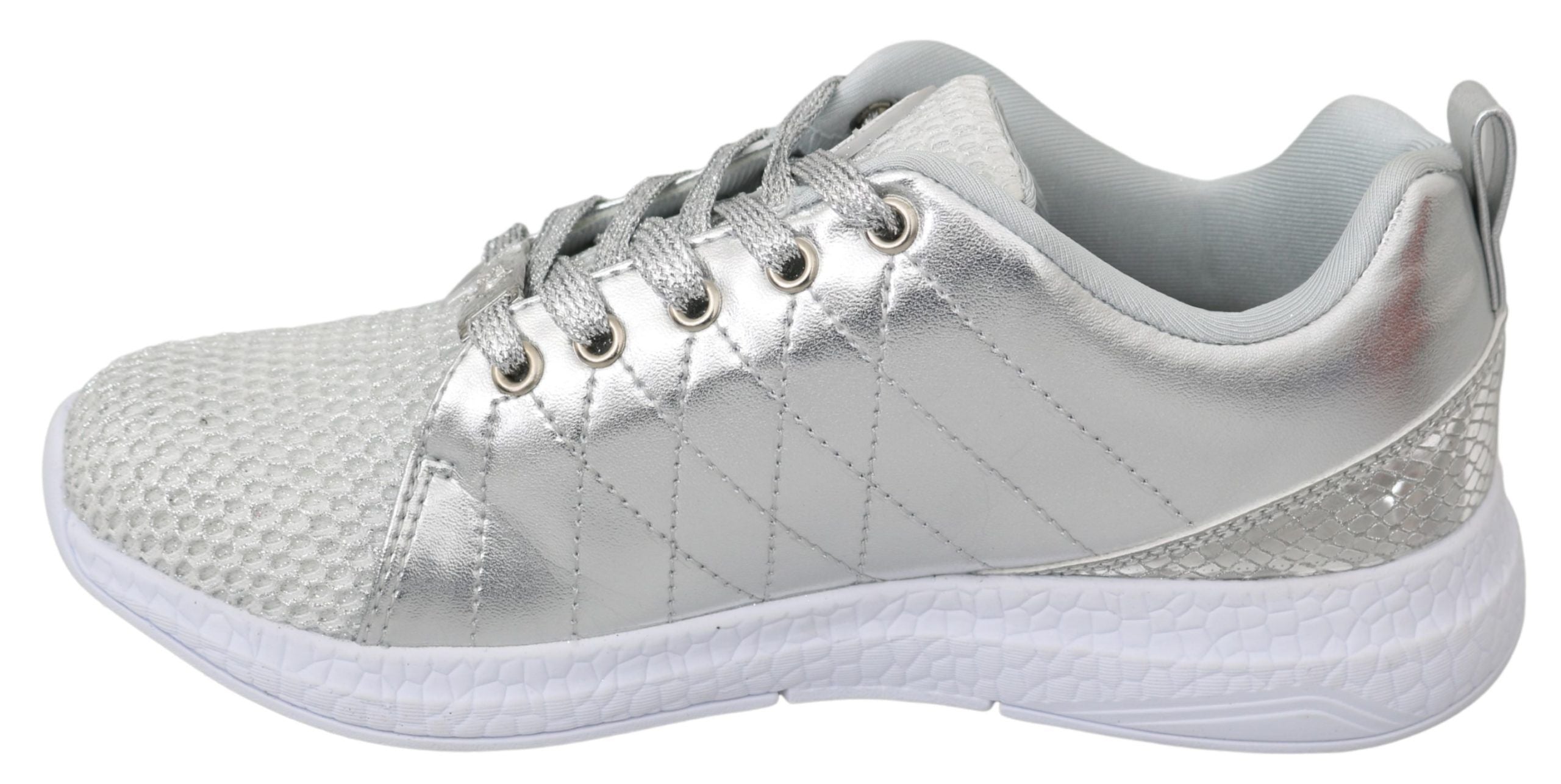 Sleek Silver Sneakers for Trendsetters - ventzia