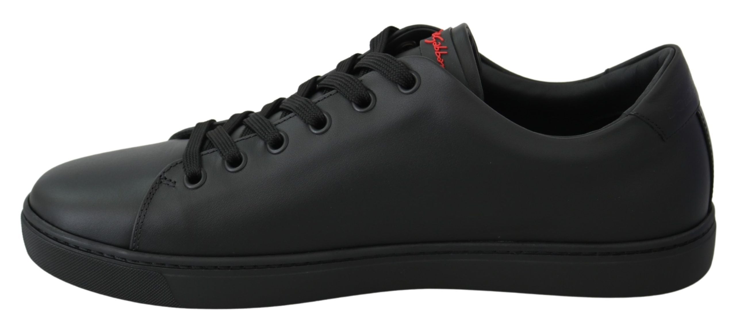 Elegant Leather Sneakers with Red Accents - ventzia