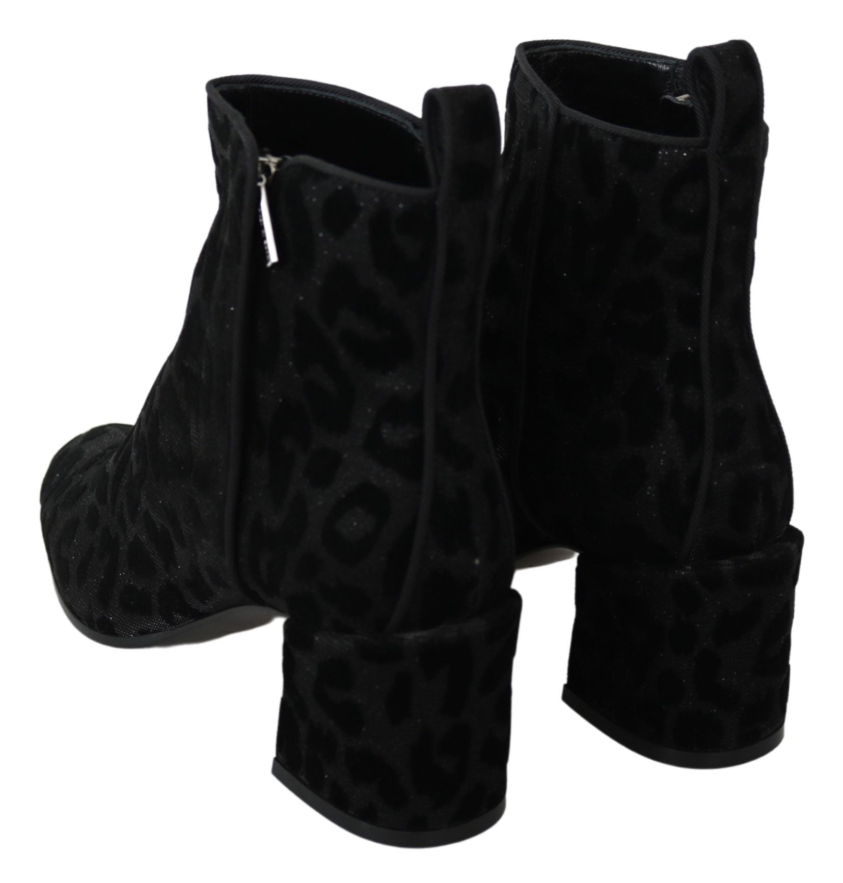 Elegant Black Leopard Print Short Boots - ventzia