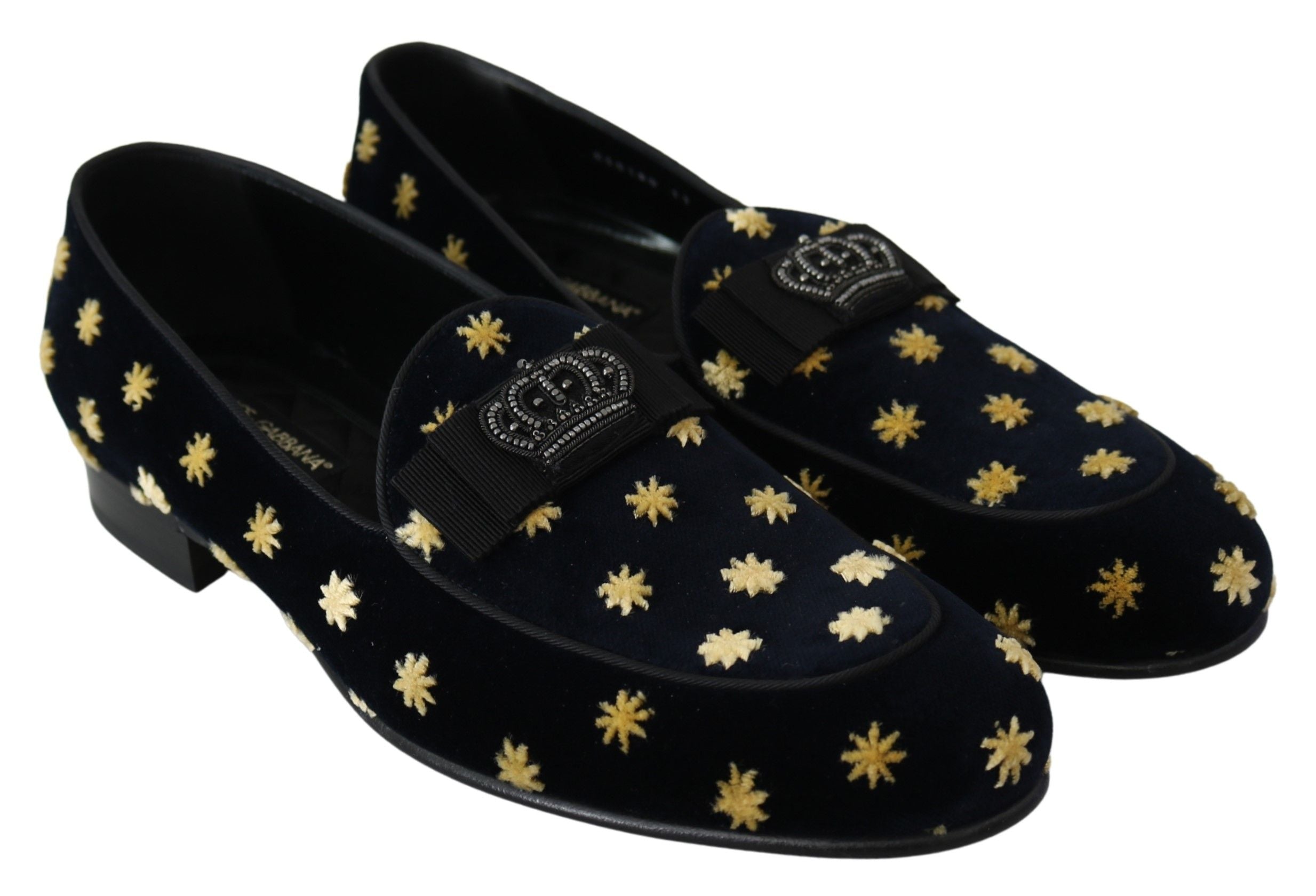 Elegant Velvet Crown Embroidery Loafers - ventzia