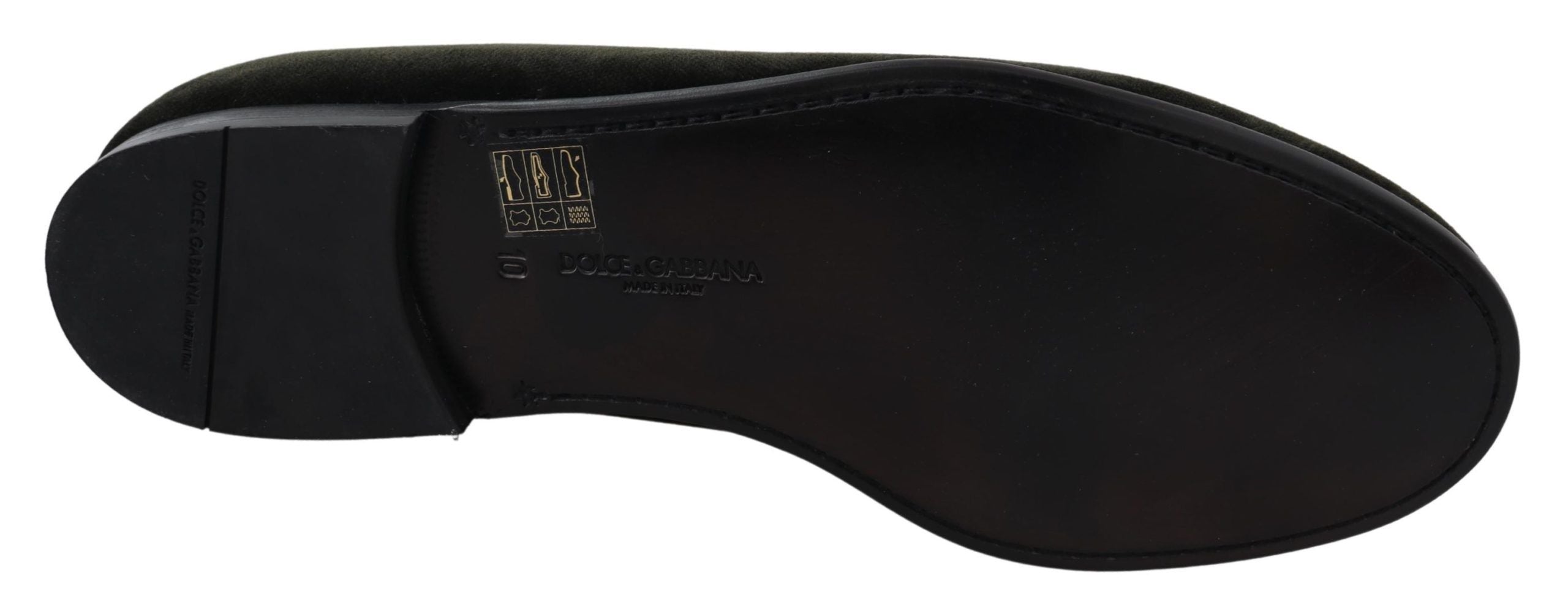 Elegant Green Velvet Loafers - ventzia