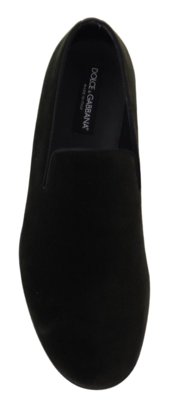 Elegant Green Velvet Loafers - ventzia