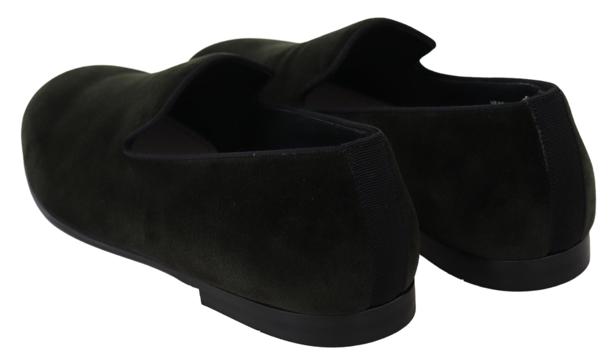 Elegant Green Velvet Loafers - ventzia