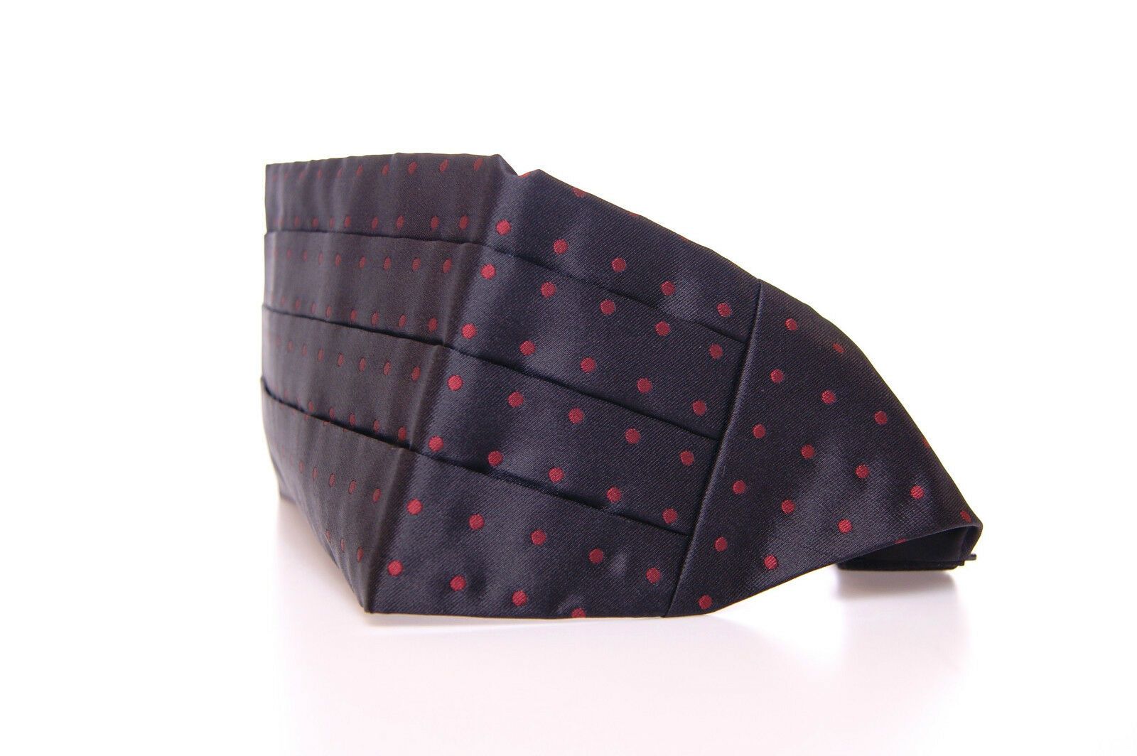 Elegant Silk Black Cummerbund with Red Polka Dots - ventzia