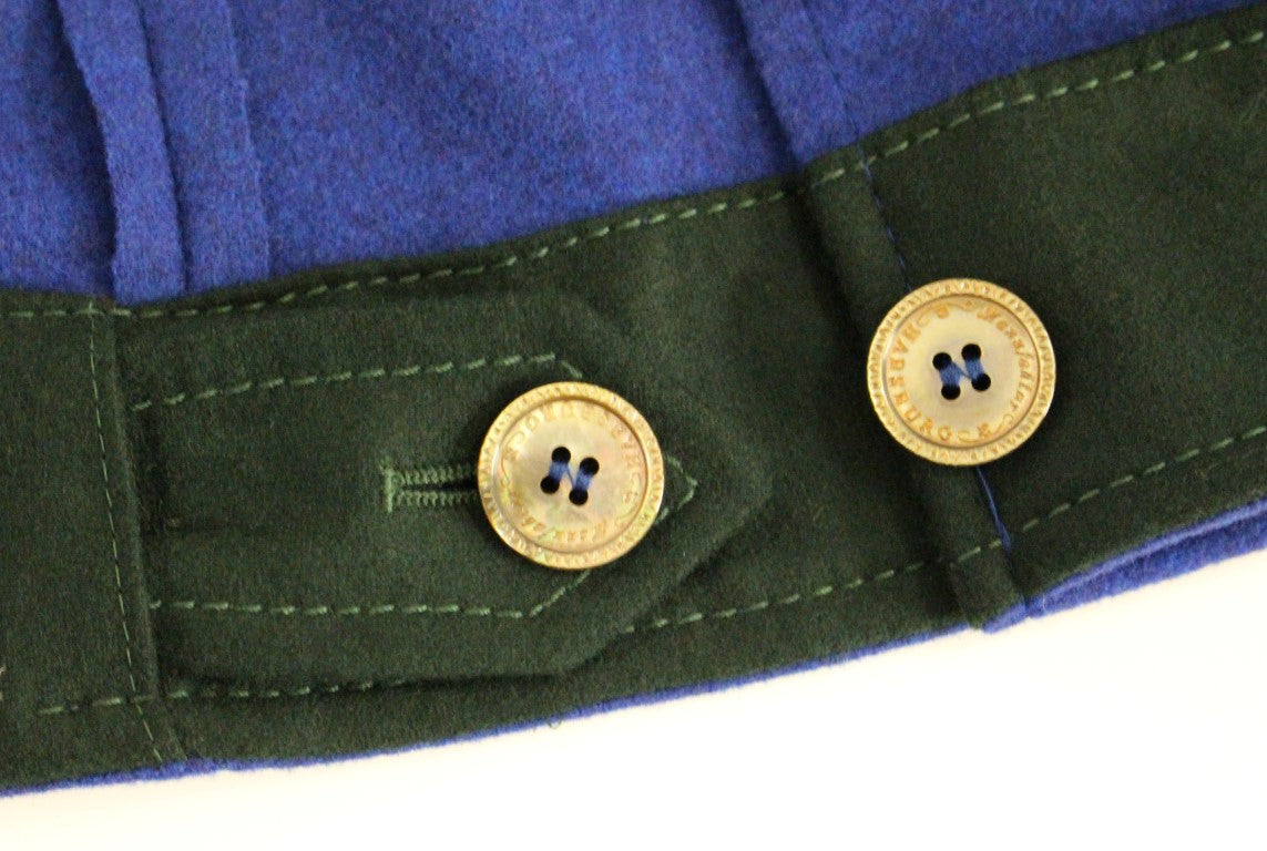 Elegant Blue Wool Jacket with Removable Collar - ventzia
