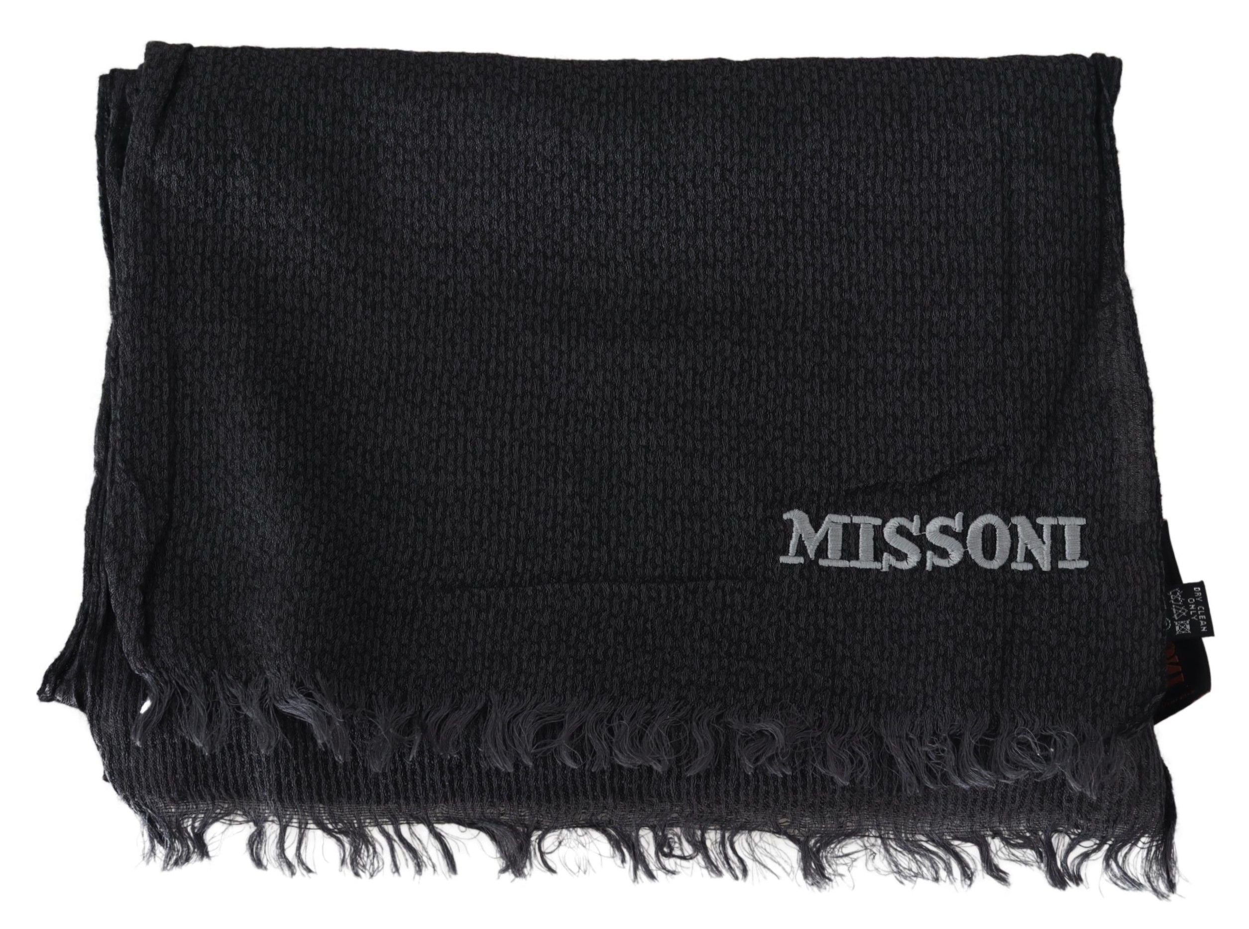 Elegant Black Wool Fringed Scarf - ventzia