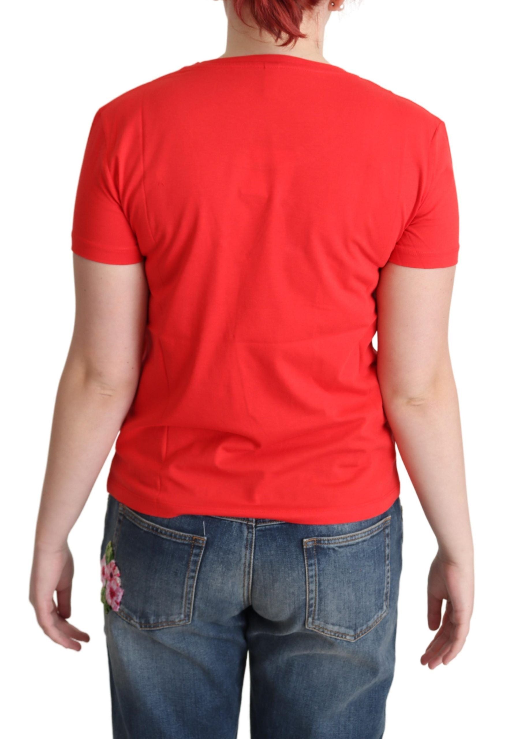 Chic Red Cotton Tee with Signature Print - ventzia