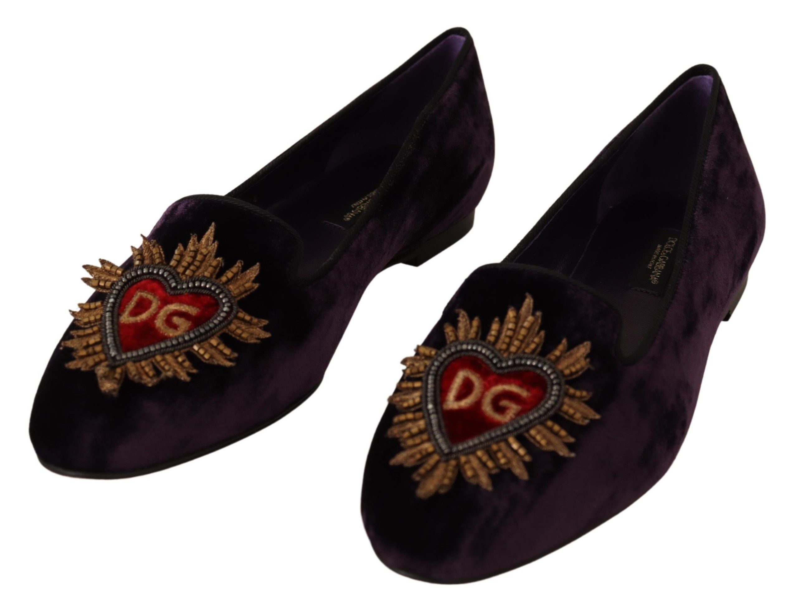 Chic Purple Velvet Loafers with Heart Detail - ventzia