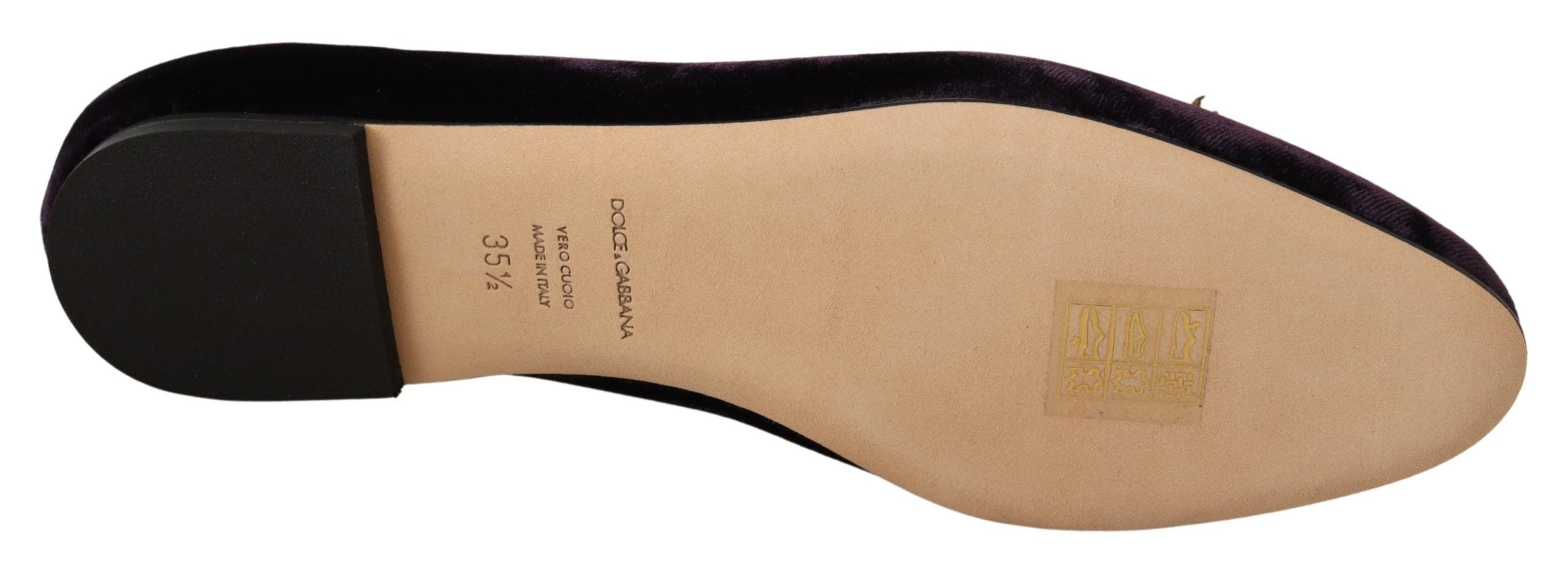 Chic Purple Velvet Loafers with Heart Detail - ventzia