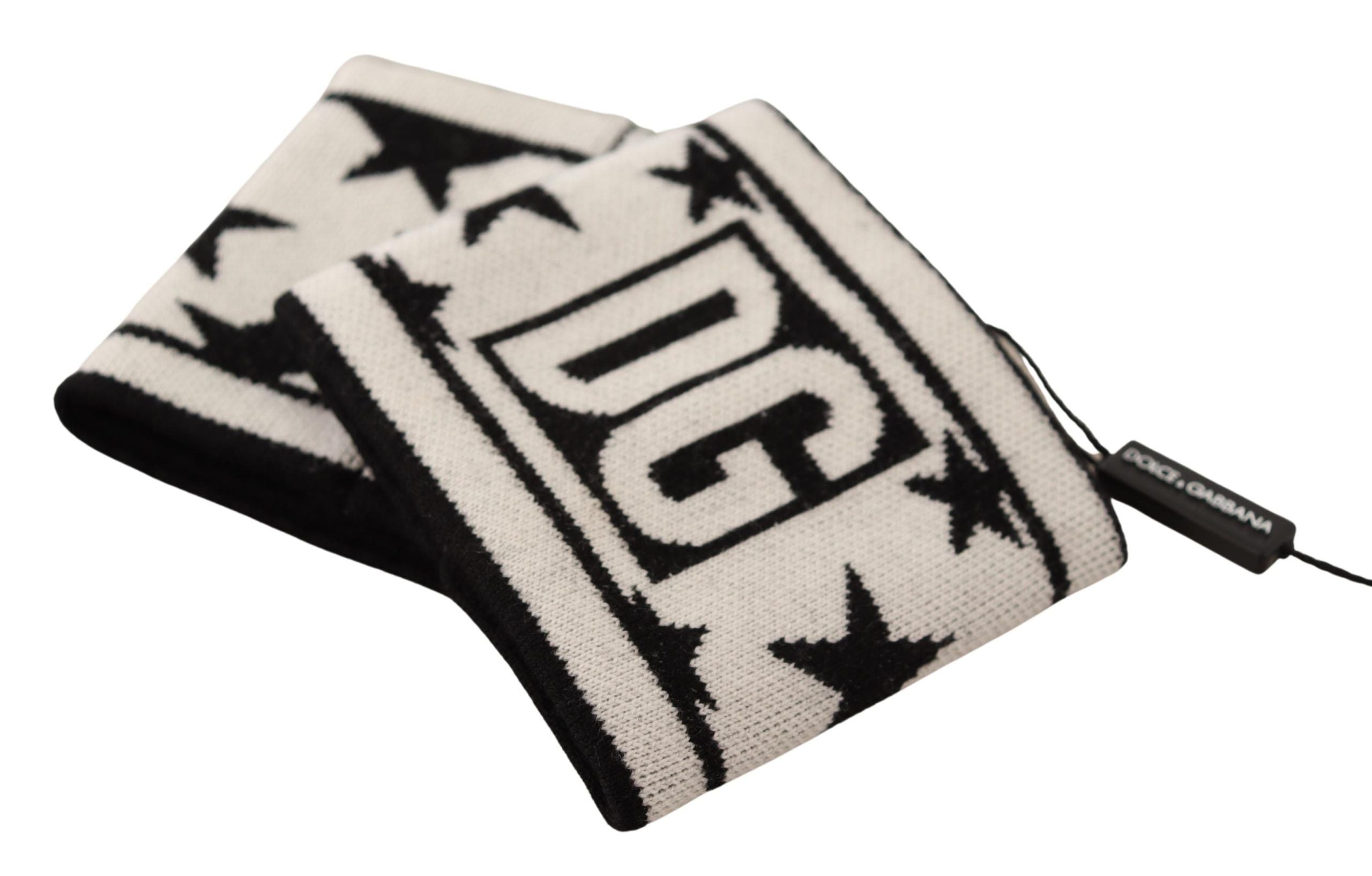 Elegant Monochrome Wool Wristband Set - ventzia