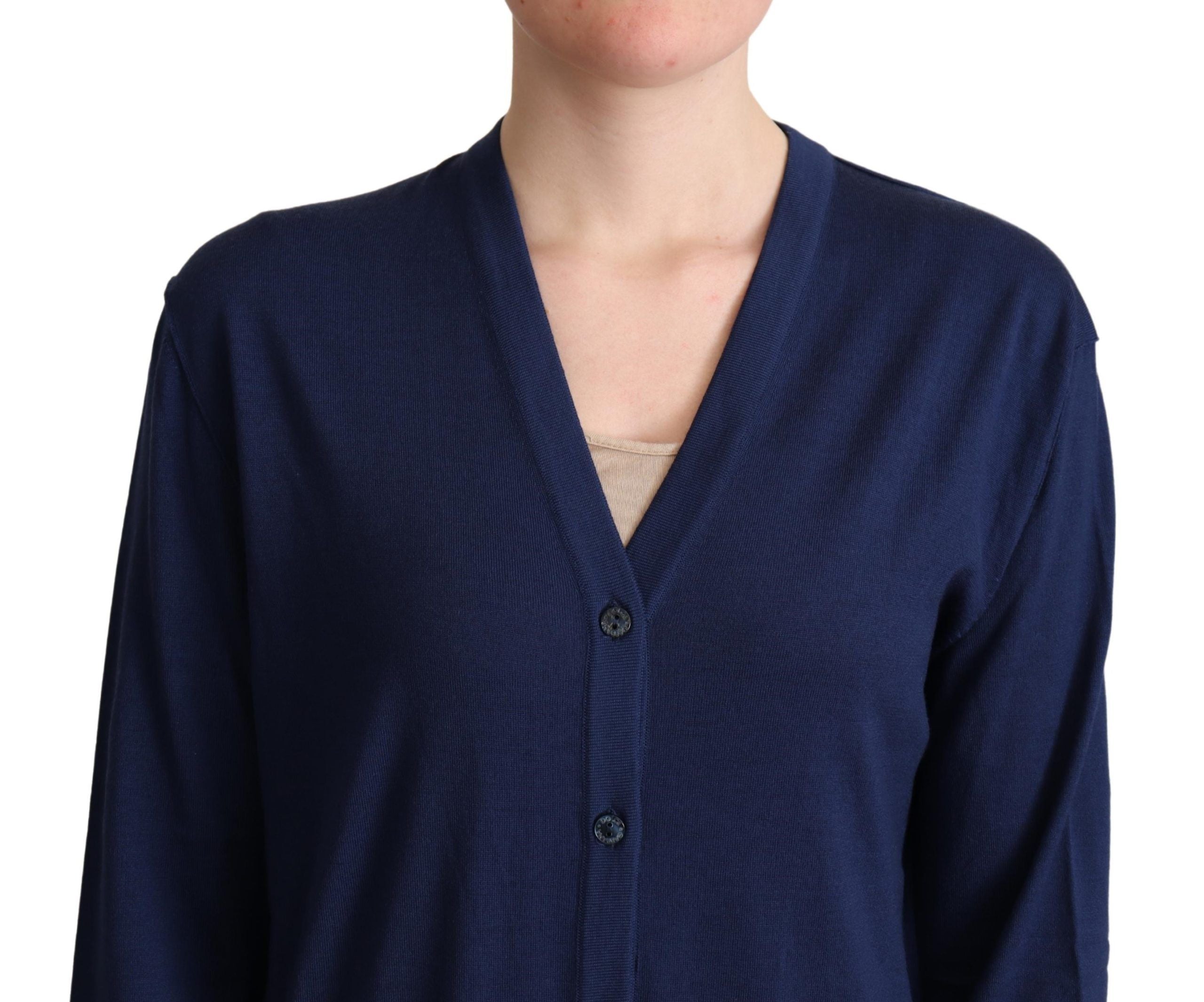 Elegant Virgin Wool Blue Cardigan - ventzia