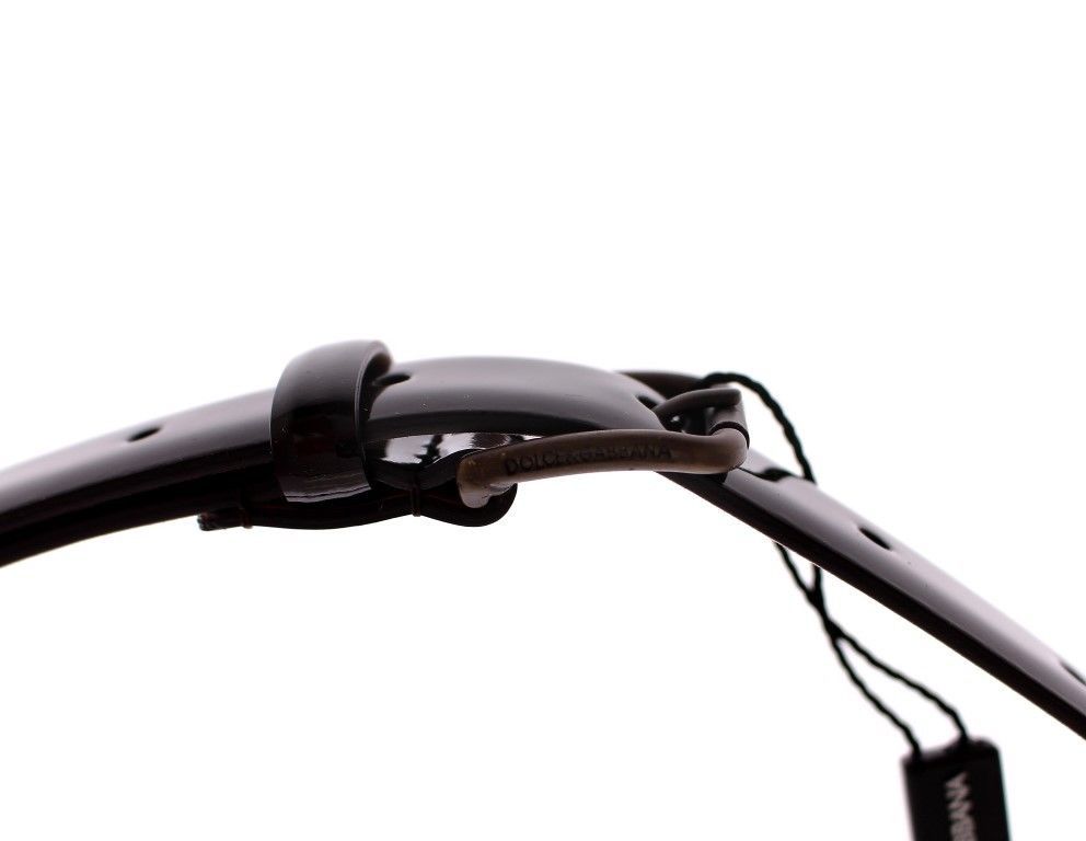 Elegant Leather Accessory for Sophisticated Style - ventzia