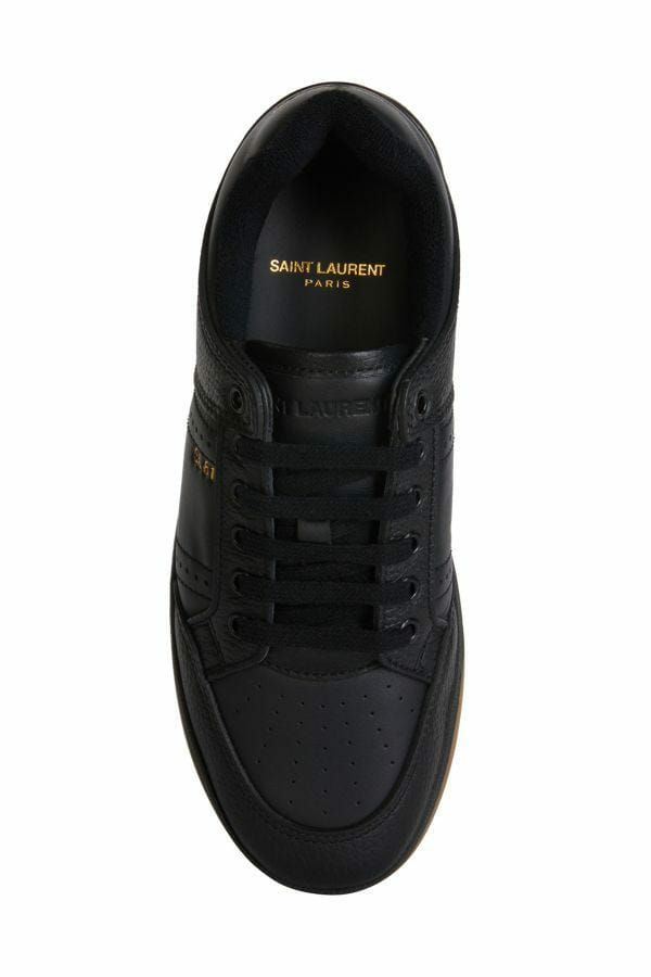 Elegant Black Low-Top Leather Sneakers - ventzia