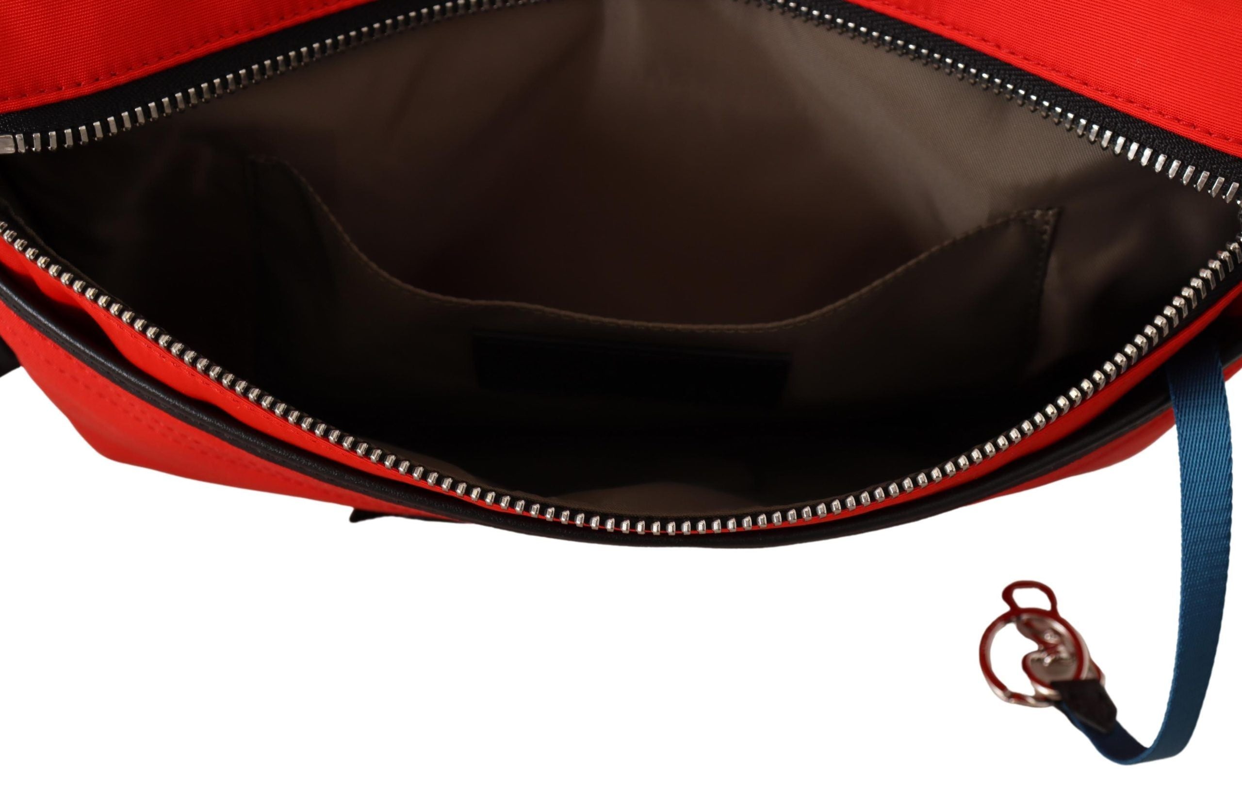 Chic Red and Black Downtown Crossbody Bag - ventzia