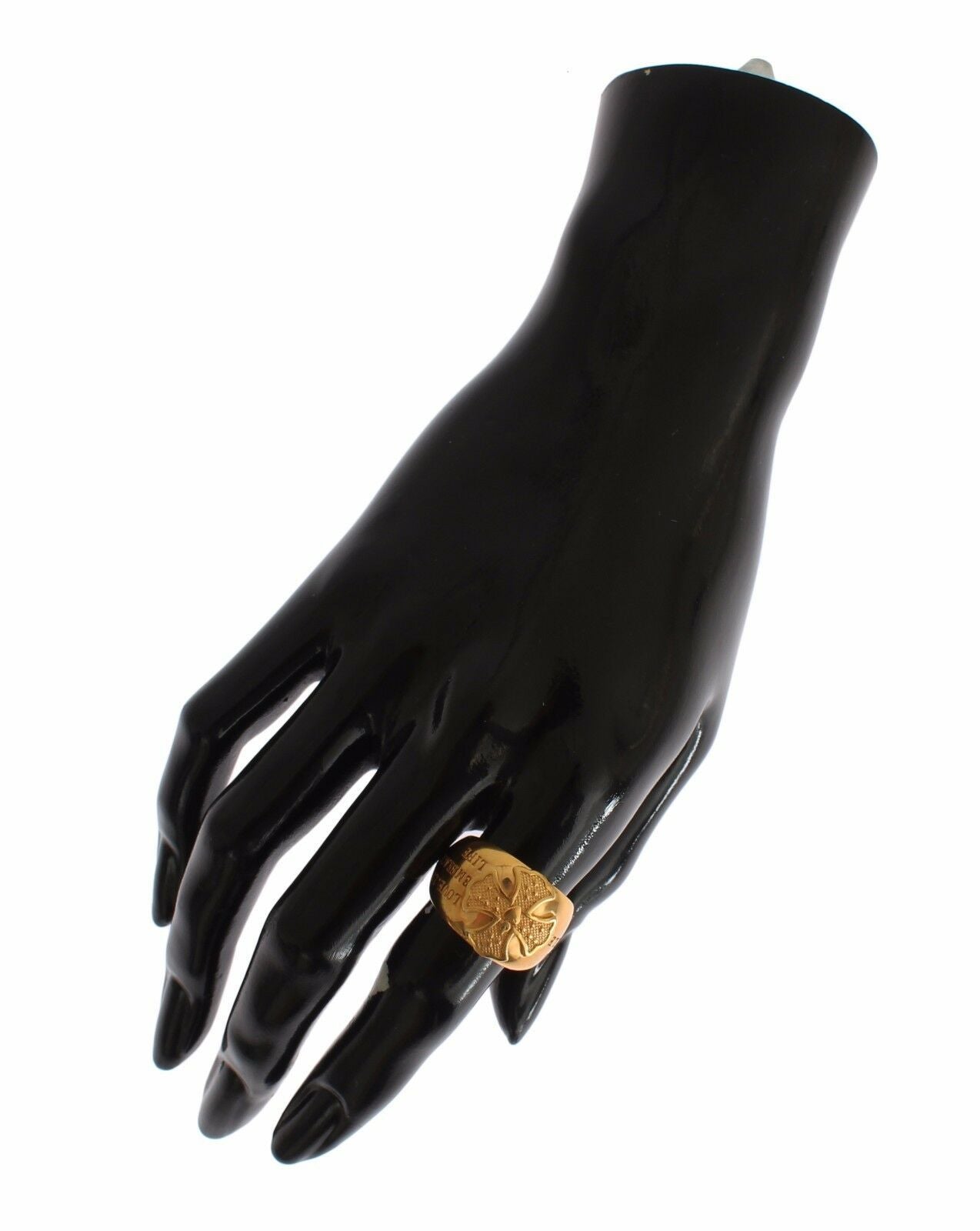 Glamorous Gold-Plated Sterling Silver Ring - ventzia