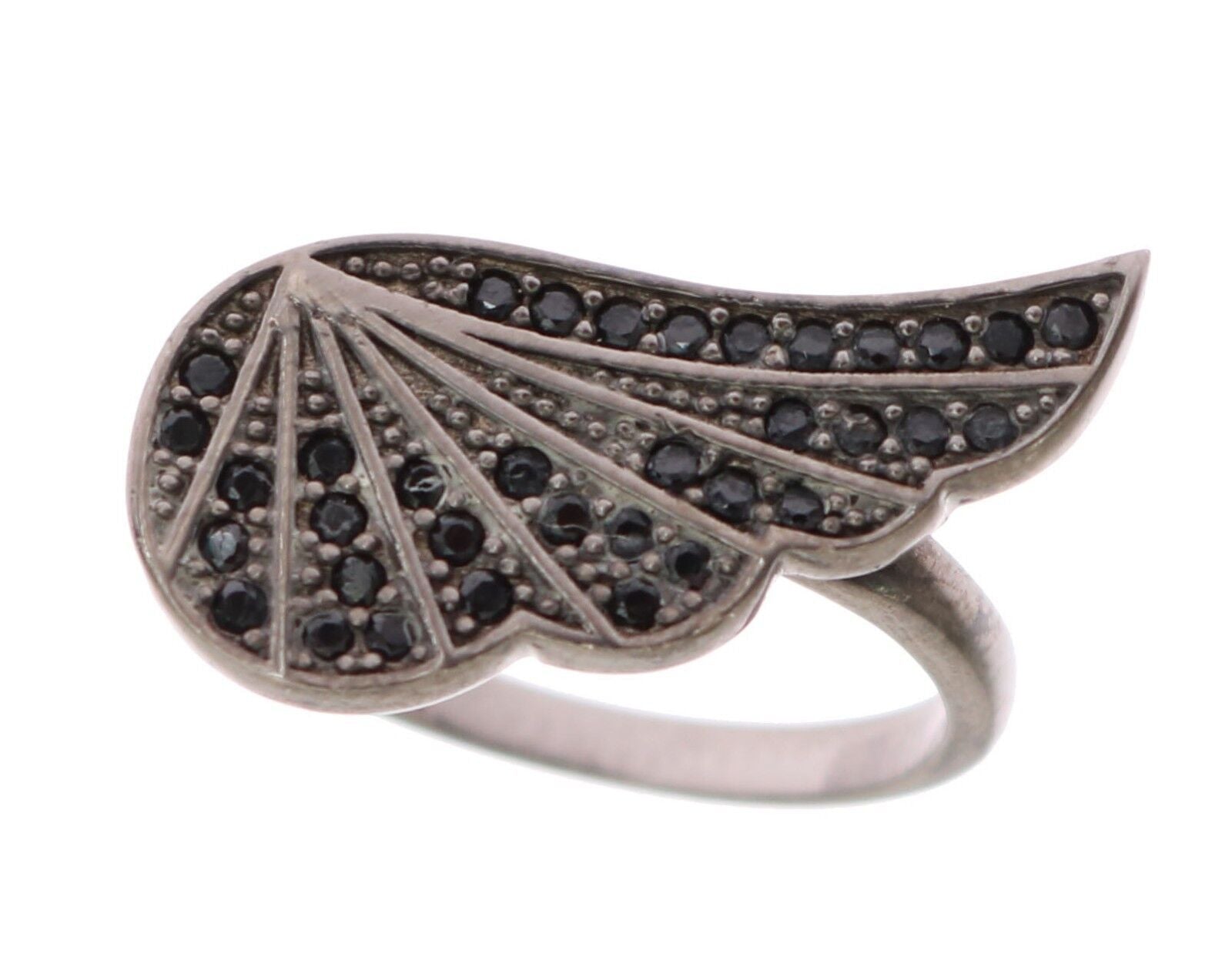 Black Rhodium Silver Crystal Ring - ventzia