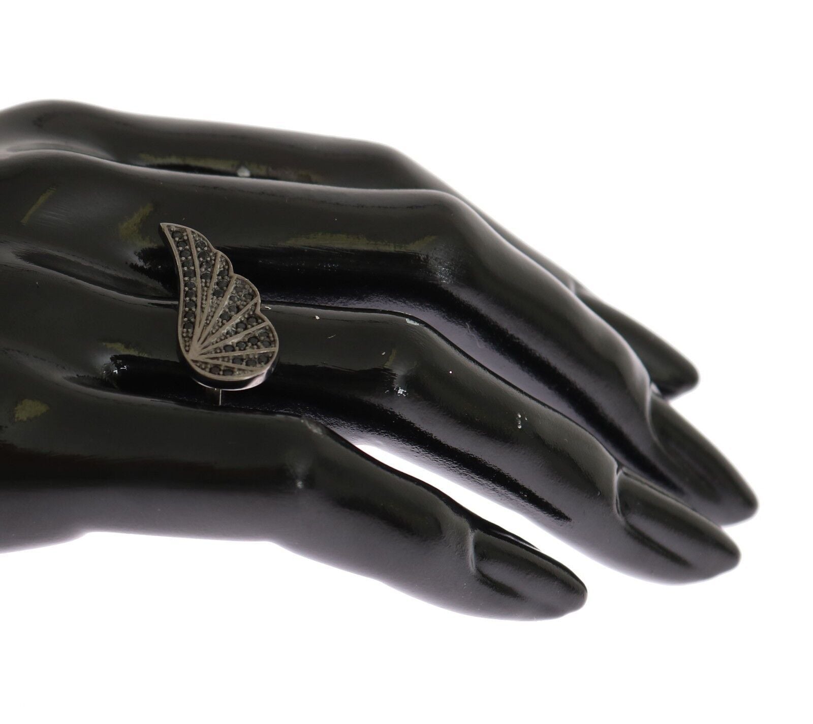 Black Rhodium Silver Crystal Ring - ventzia