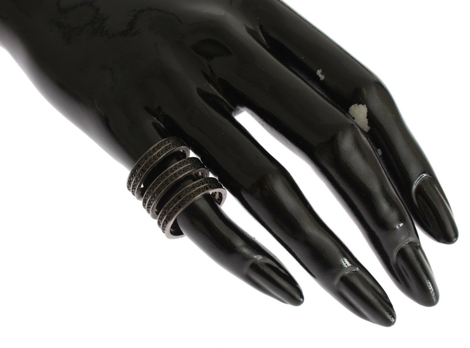 Chic Black Crystal Sterling Silver Ring - ventzia